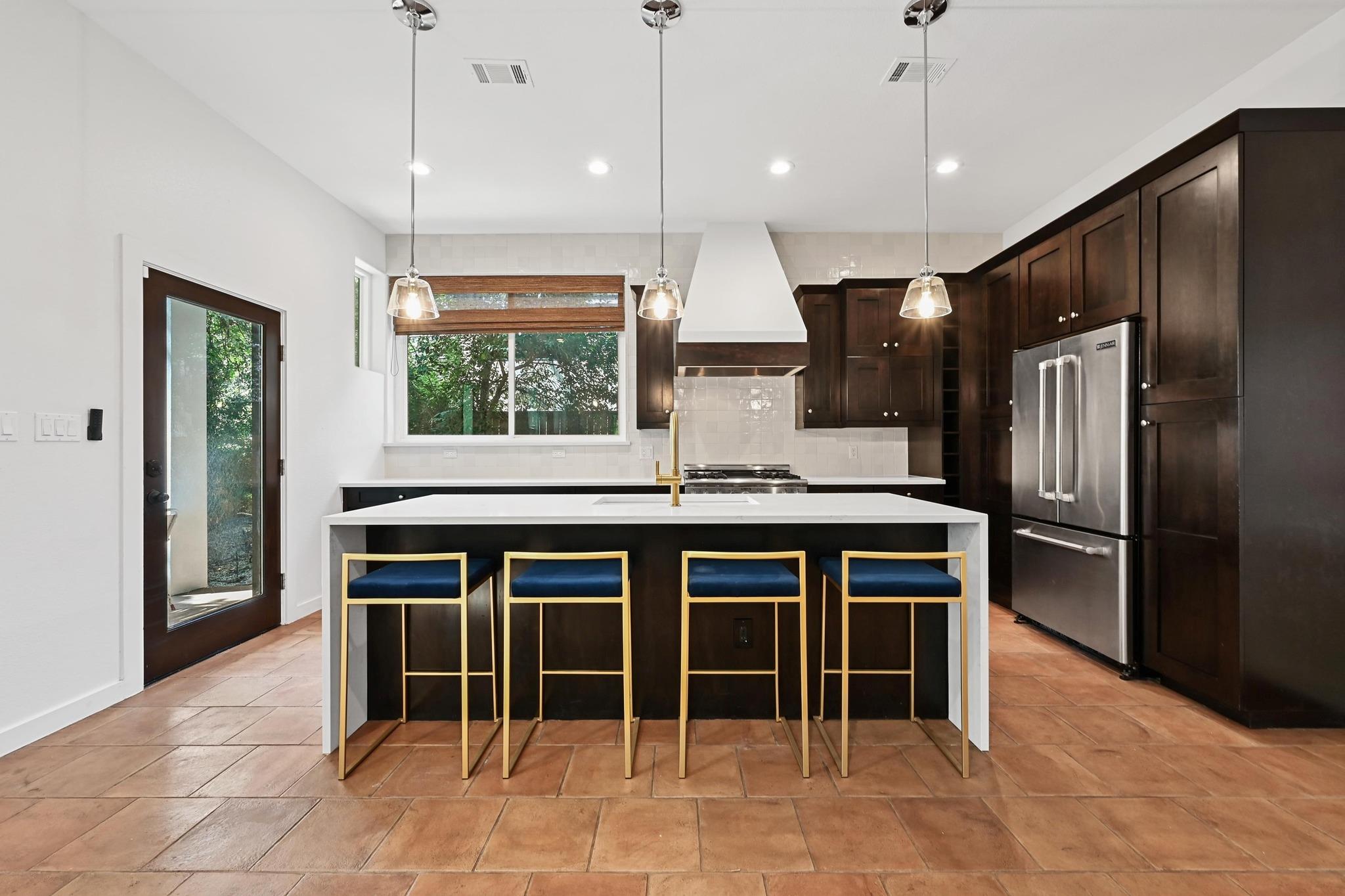 2705 Bonnie Rd # A, Austin, TX 78703