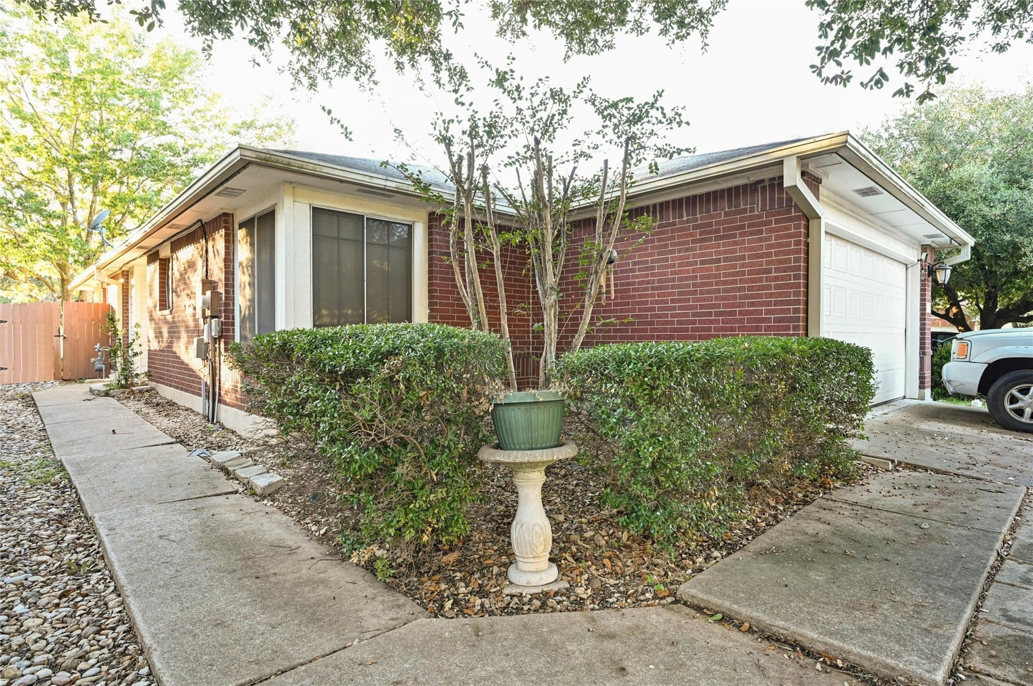 1837 Friars Tale Ln, Austin, TX 78748