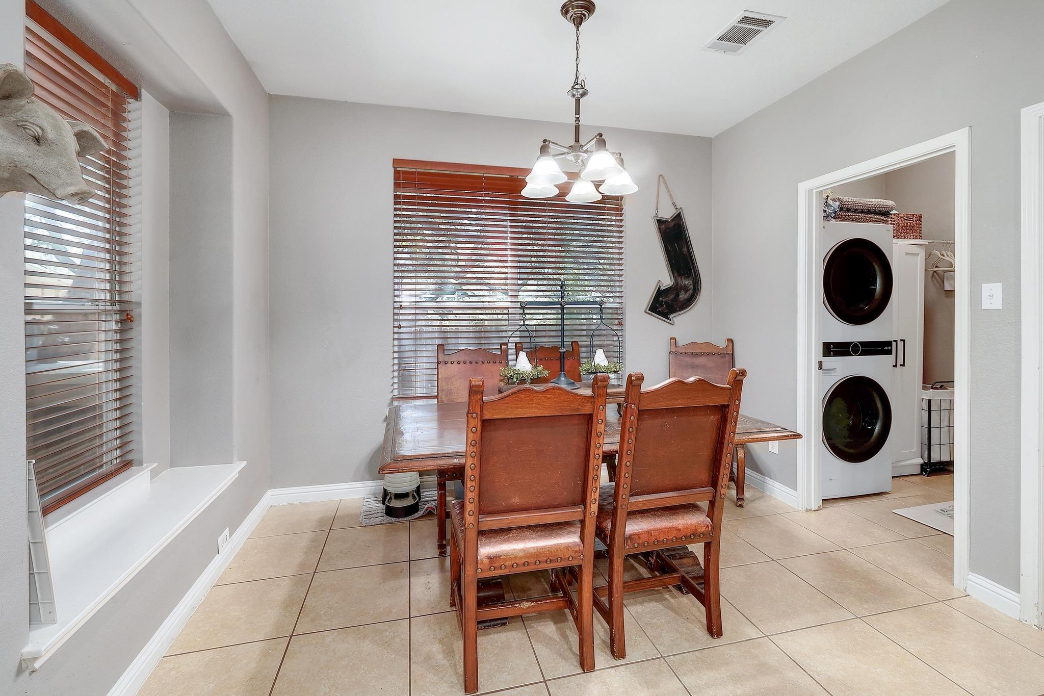 2715 Lovett Ln, Cedar Park, TX 78613