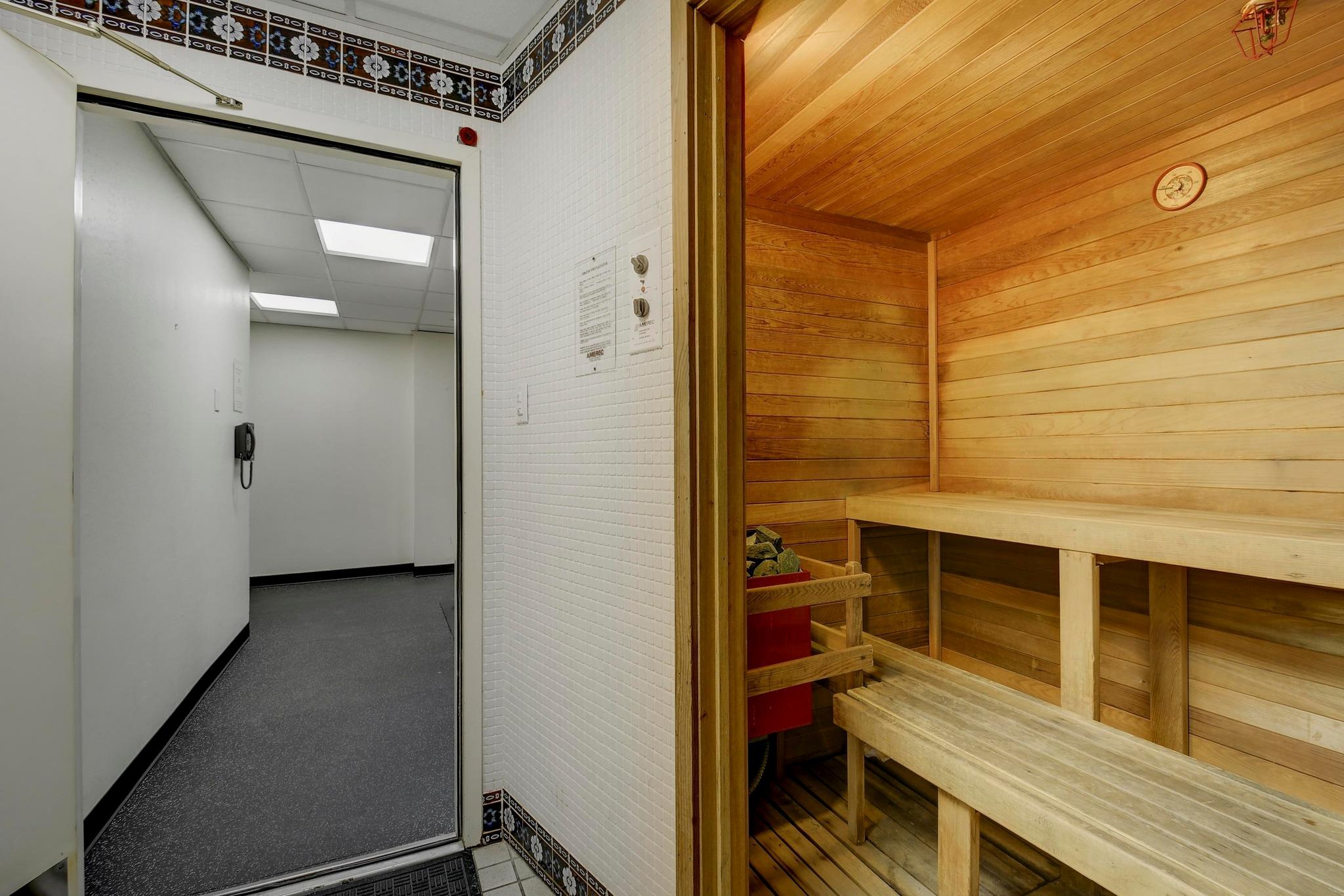 40 N Interstate 35 # 3D3, Austin, TX 78701