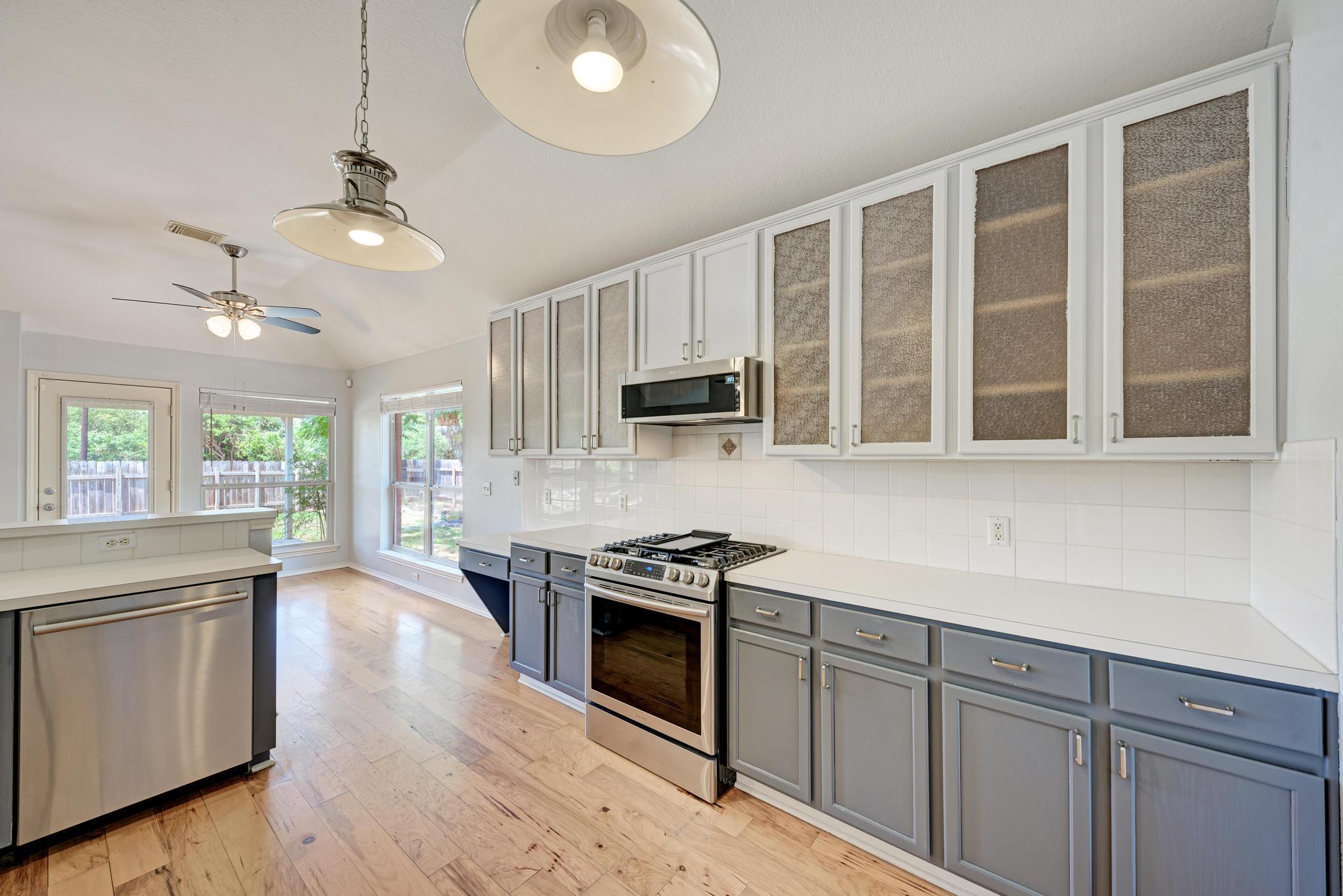 1714 Star Light Circle Cir, Cedar Park, TX 78613