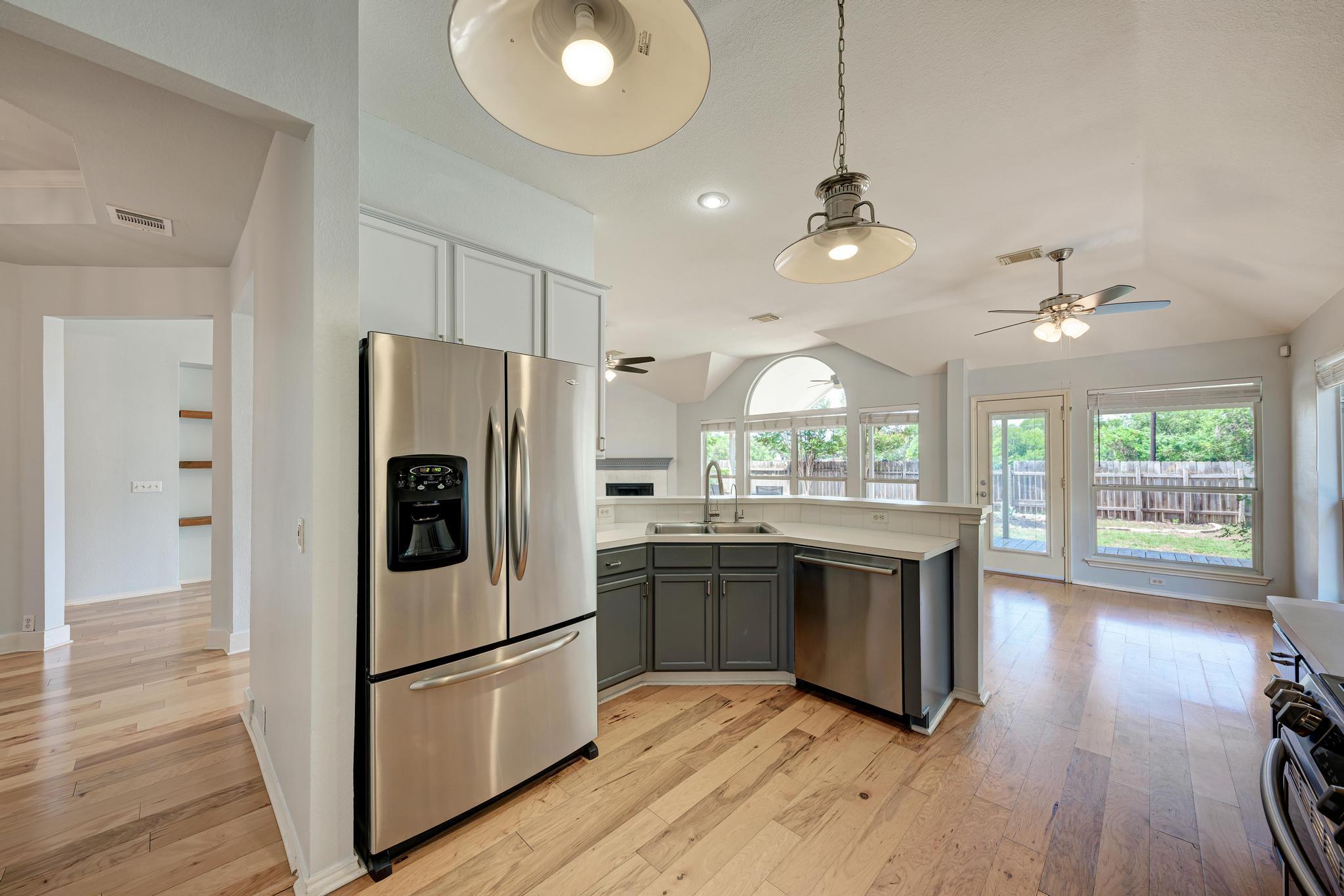 1714 Star Light Circle Cir, Cedar Park, TX 78613