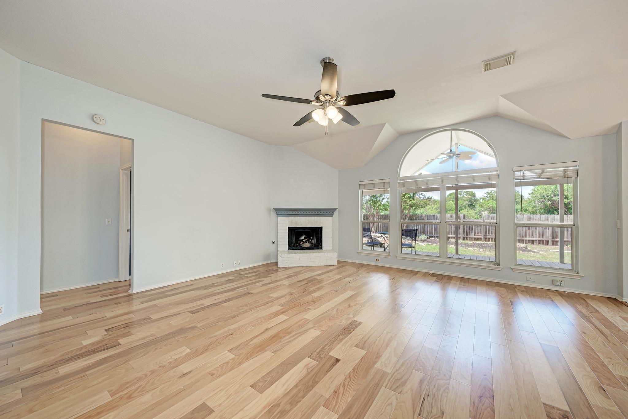 1714 Star Light Circle Cir, Cedar Park, TX 78613