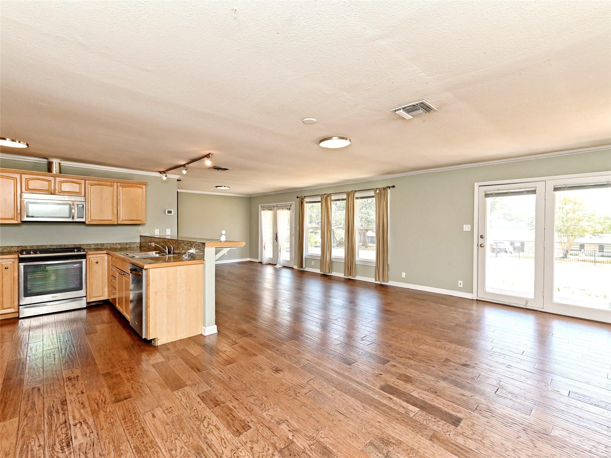 15203 Rainbow One St, Austin, TX 78734