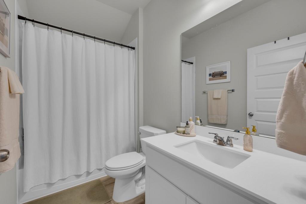 116 Gray Wolf Dr, San Marcos, TX 78666