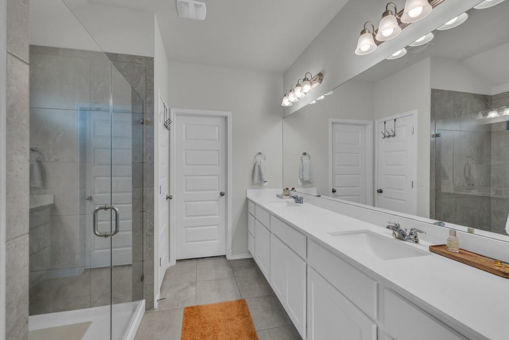 116 Gray Wolf Dr, San Marcos, TX 78666