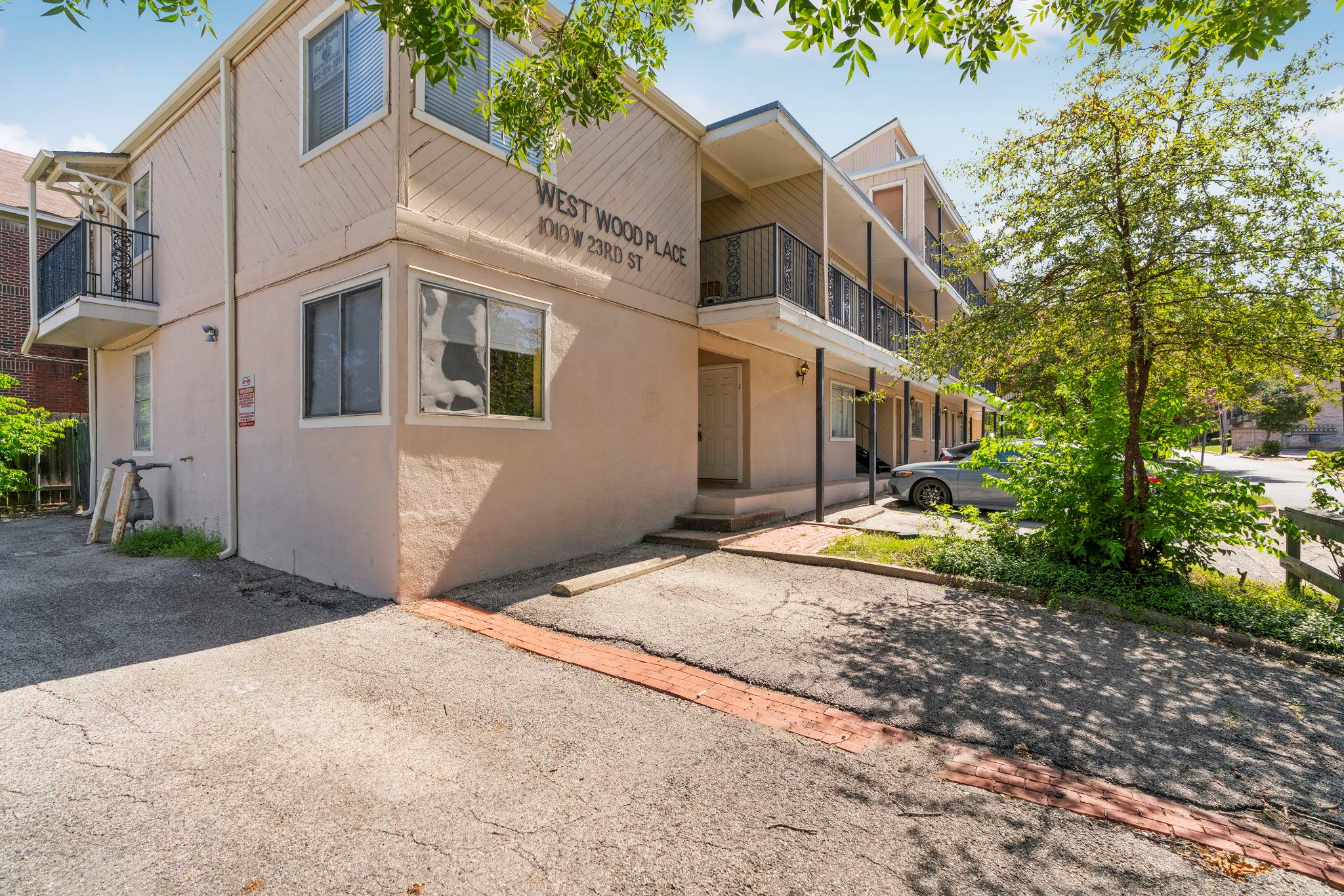 1010 W 23rd St # 4, Austin, TX 78705