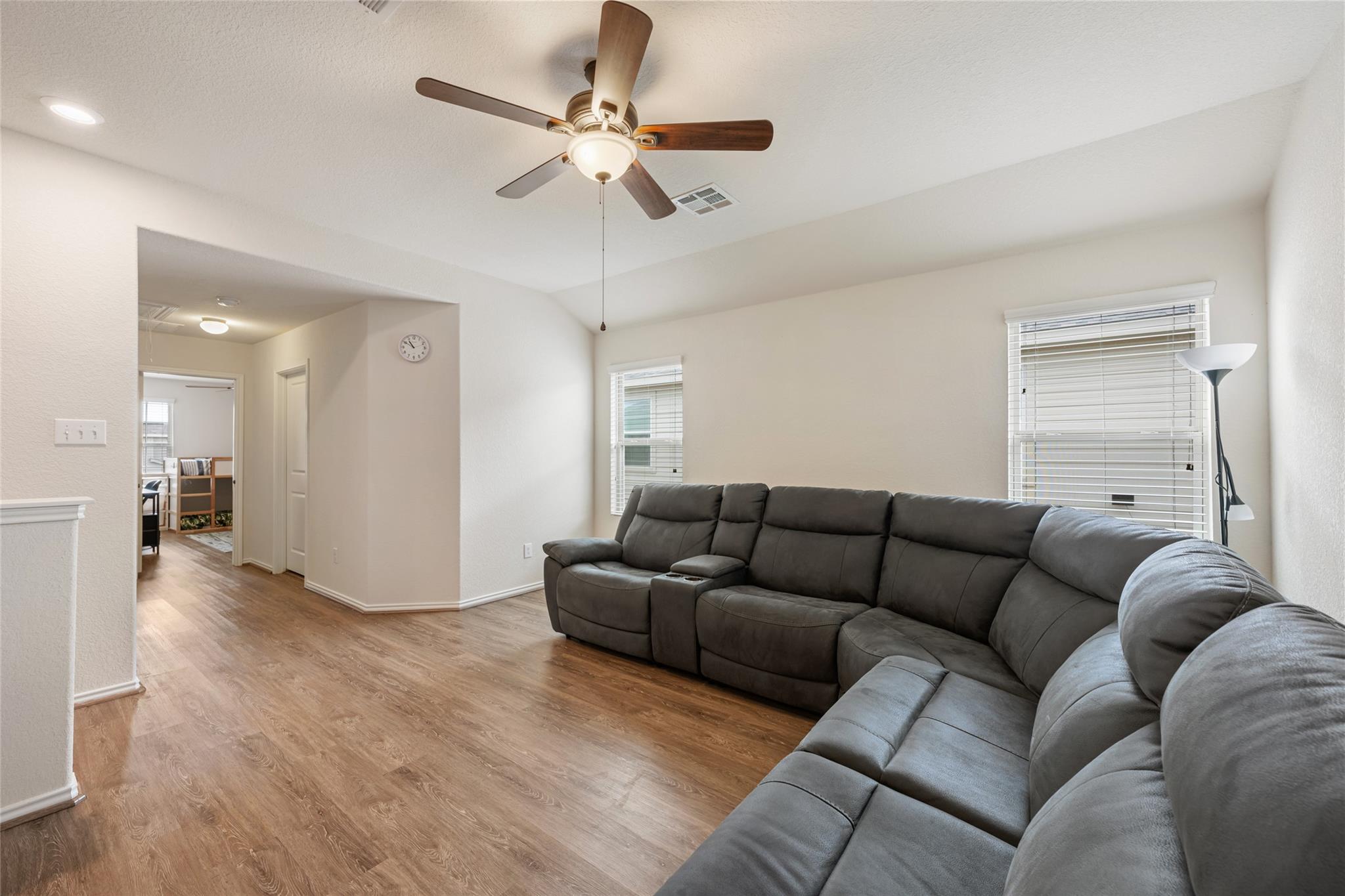 505 Circle Way # 6D, Jarrell, TX 76537