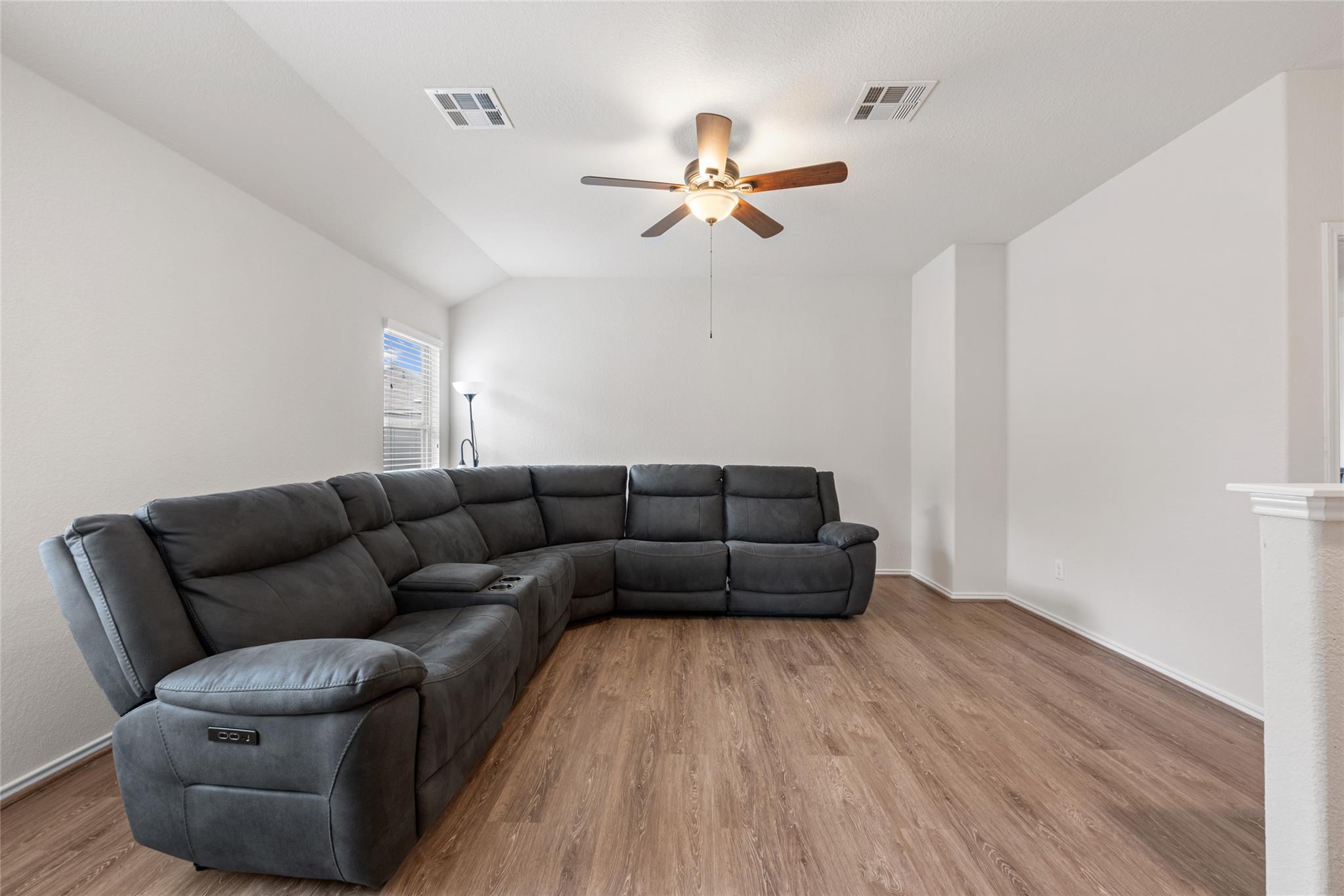 505 Circle Way # 6D, Jarrell, TX 76537