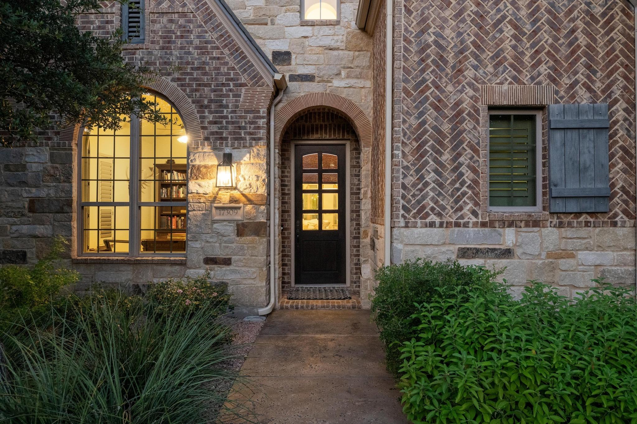 17309 Rush Pea Cir, Austin, TX 78738