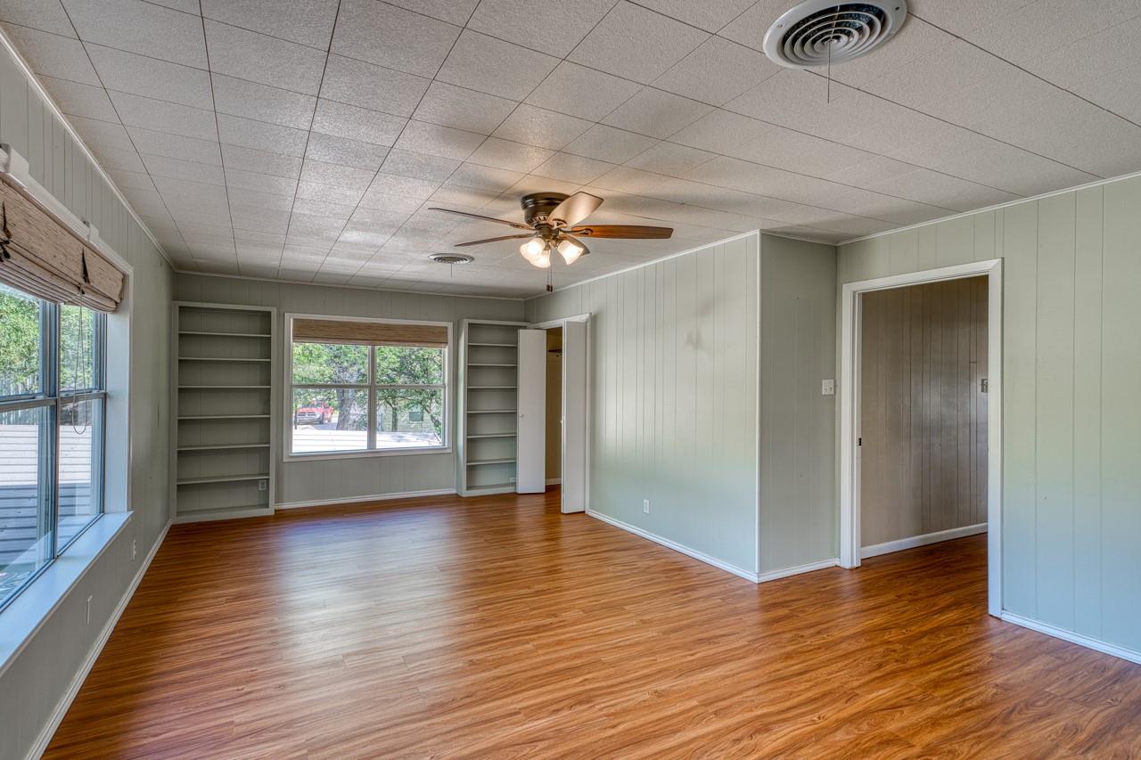 207 Princess Terrace, Sunrise Beach, TX 78643