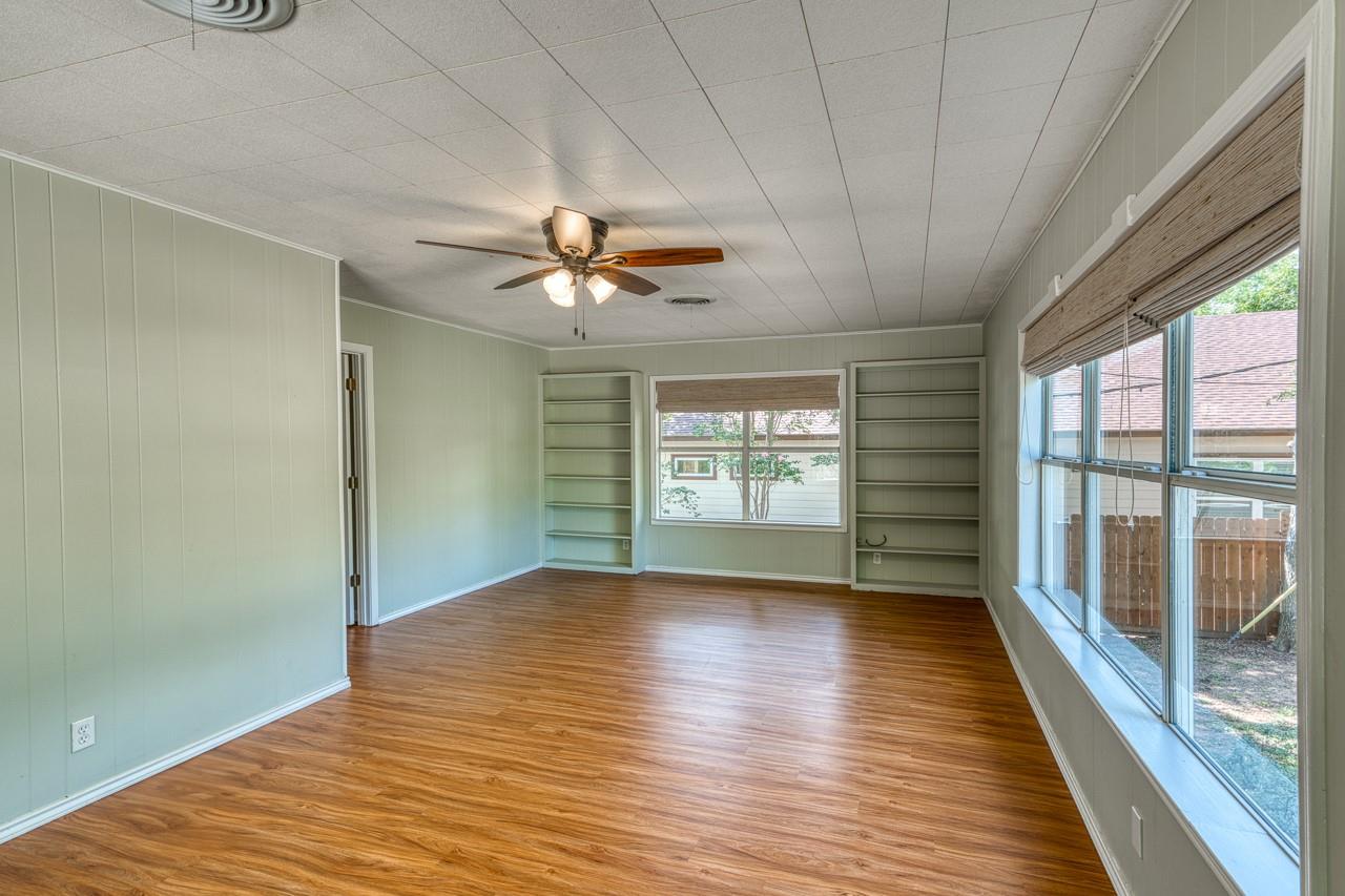 207 Princess Terrace, Sunrise Beach, TX 78643
