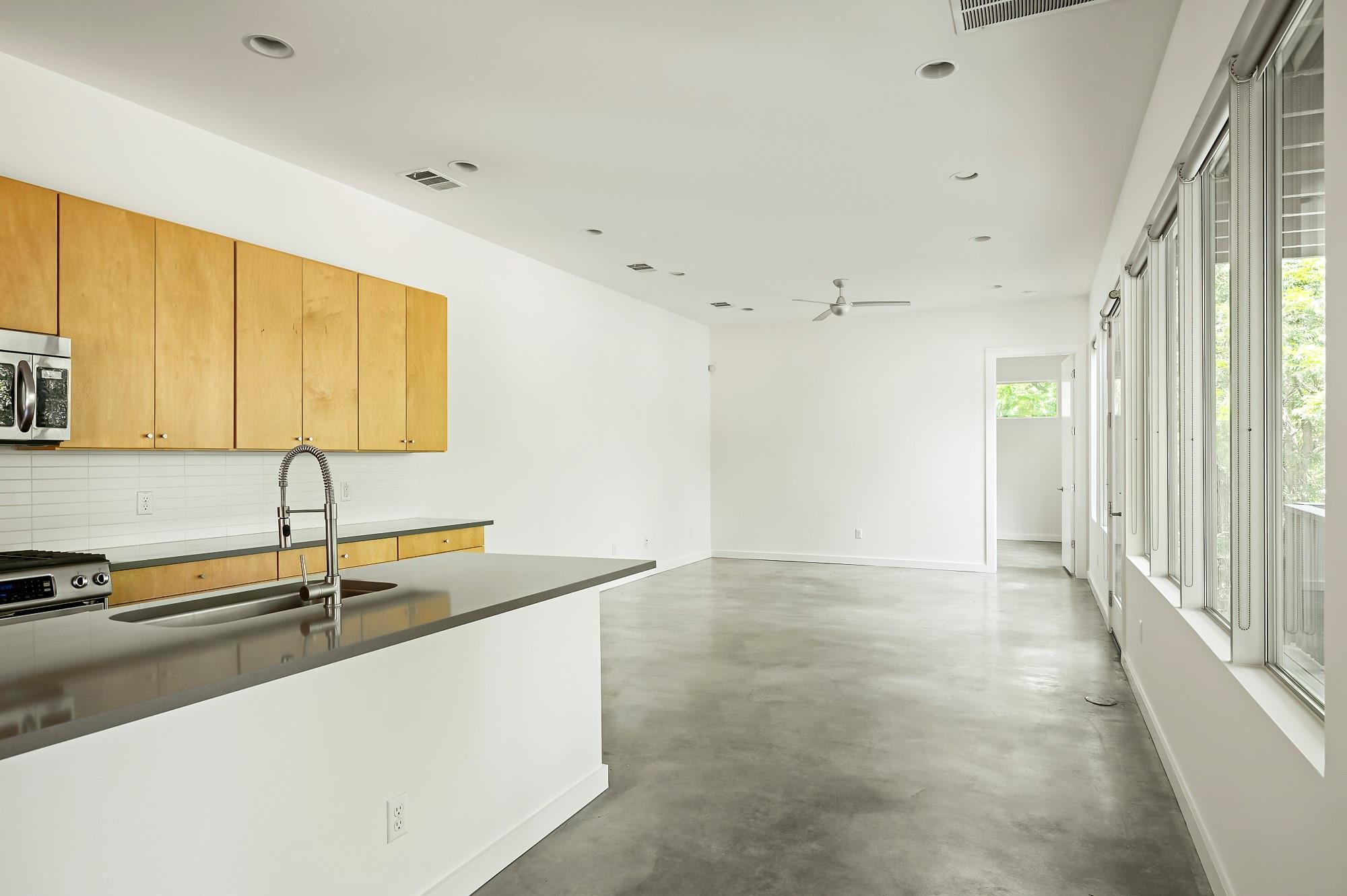 1302 S 5th St # B, Austin, TX 78704