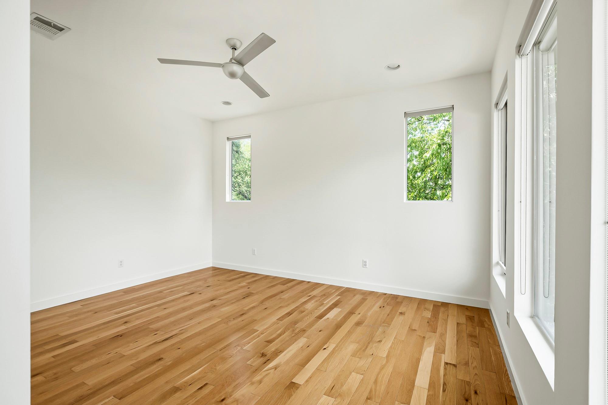1302 S 5th St # B, Austin, TX 78704