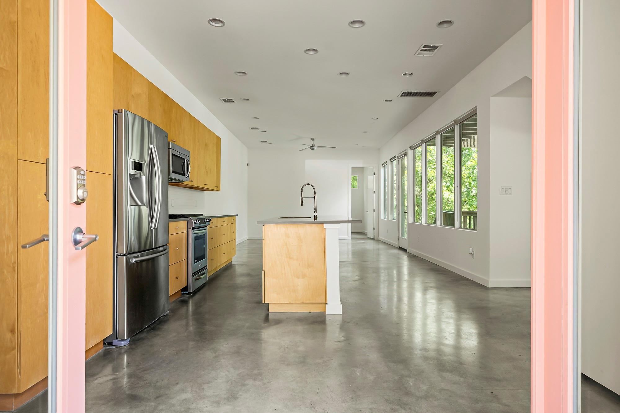 1302 S 5th St # B, Austin, TX 78704