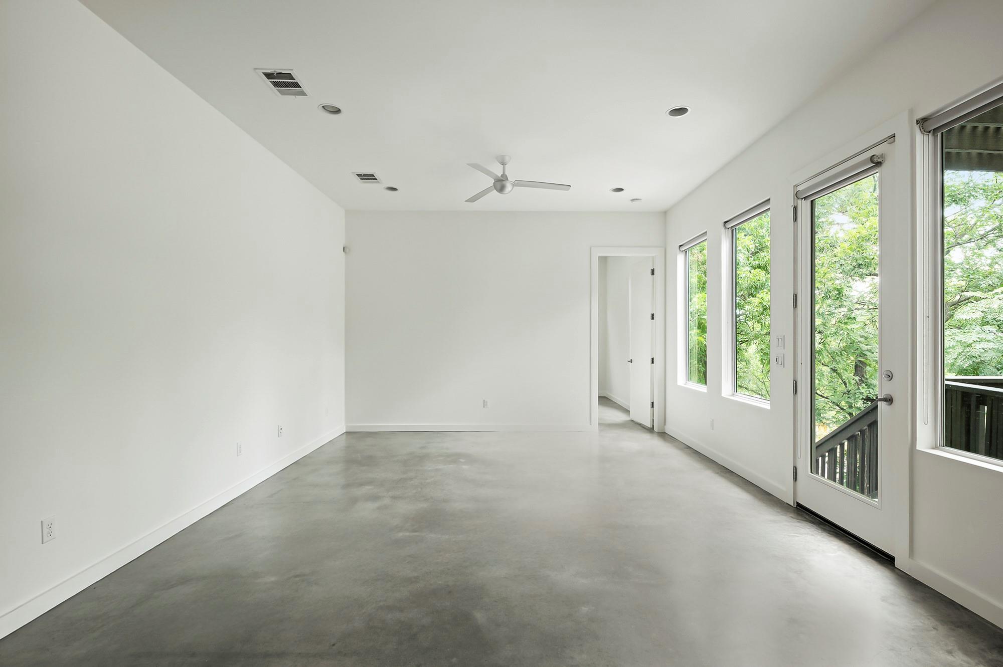 1302 S 5th St # B, Austin, TX 78704