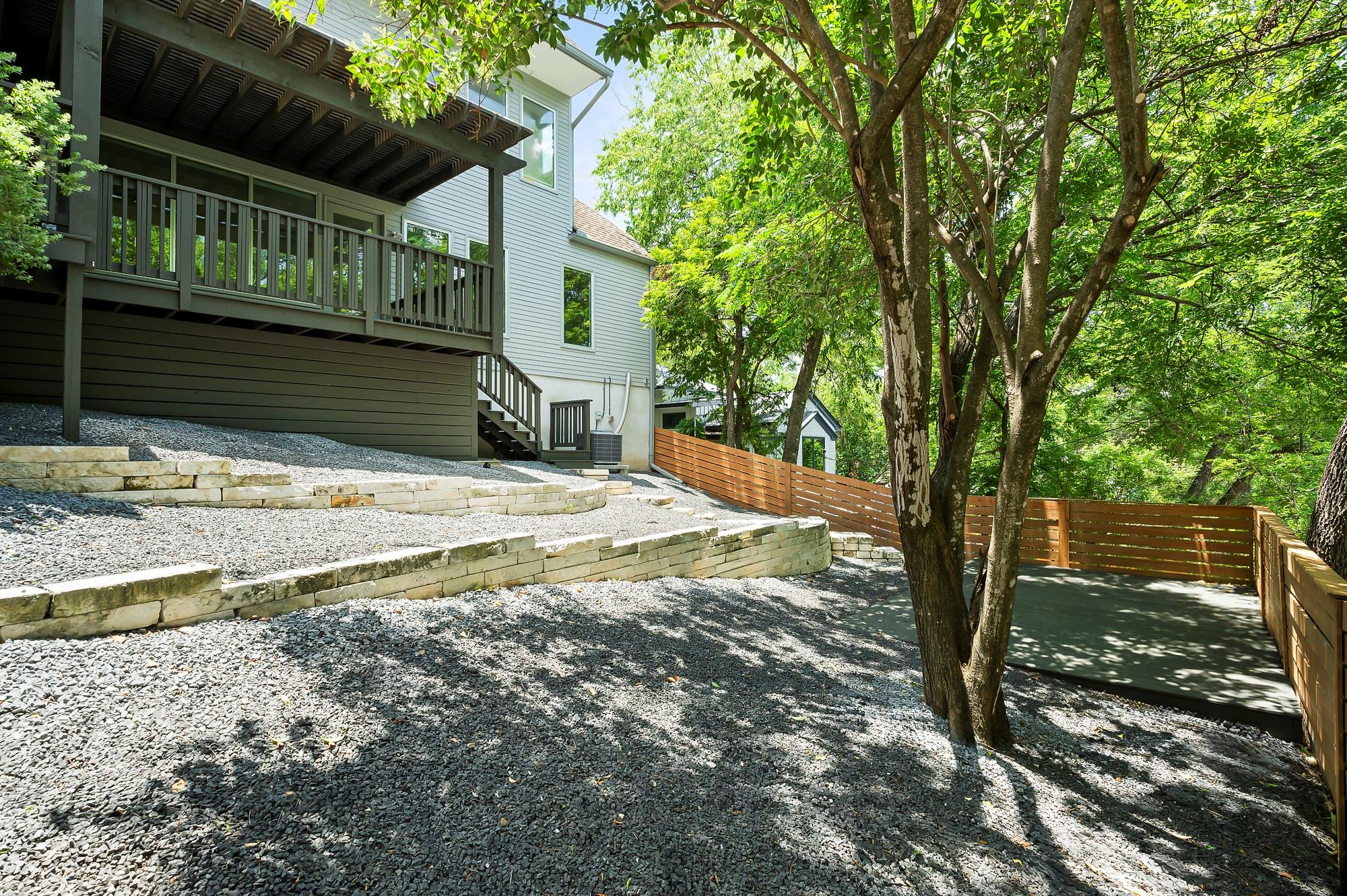 1302 S 5th St # B, Austin, TX 78704