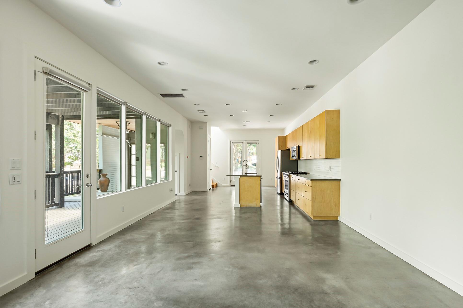 1302 S 5th St # B, Austin, TX 78704