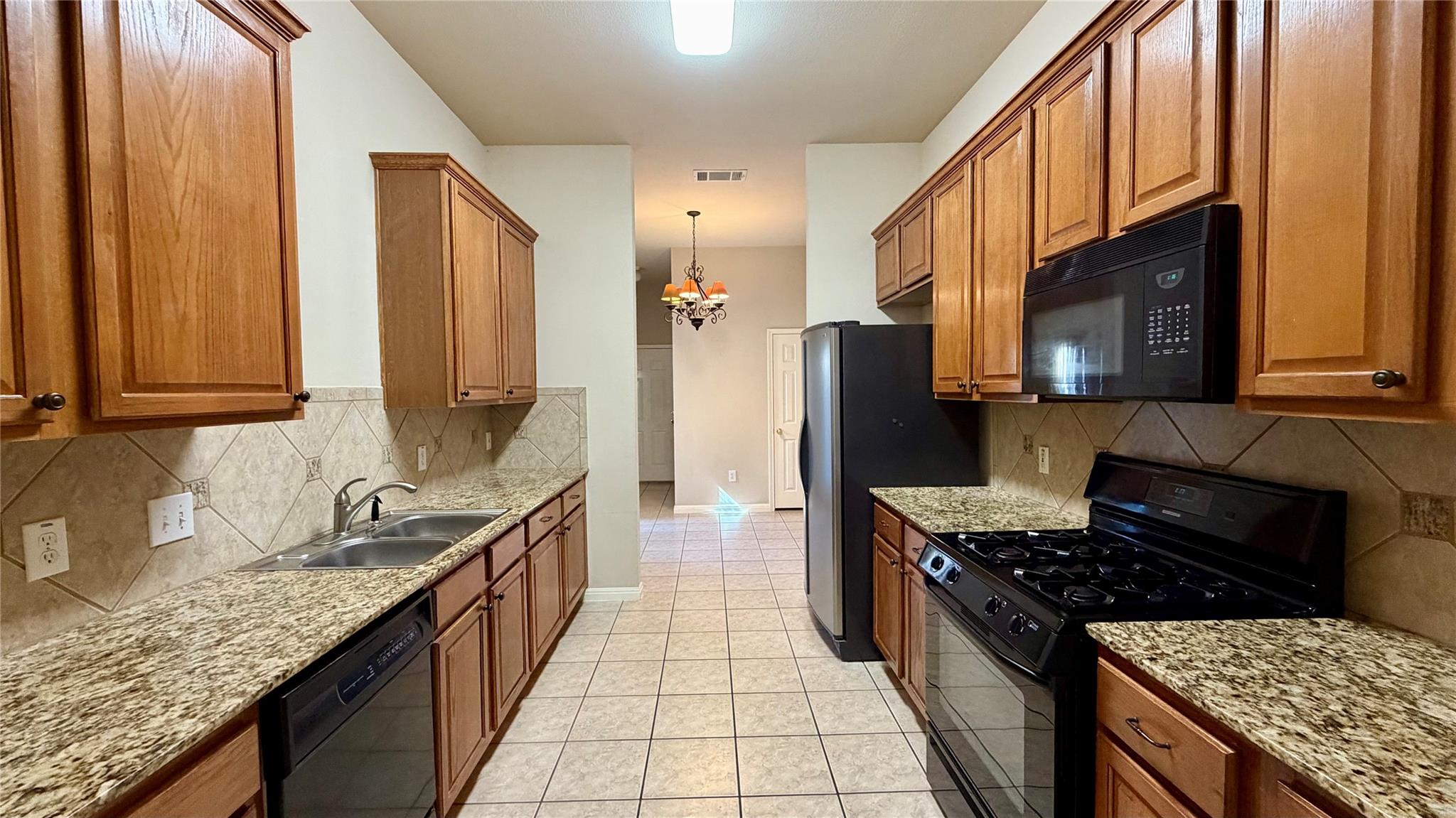 5515 Davis Ln # 82, Austin, TX 78749