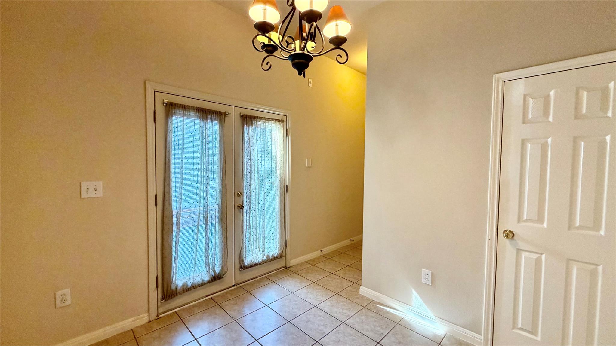 5515 Davis Ln # 82, Austin, TX 78749