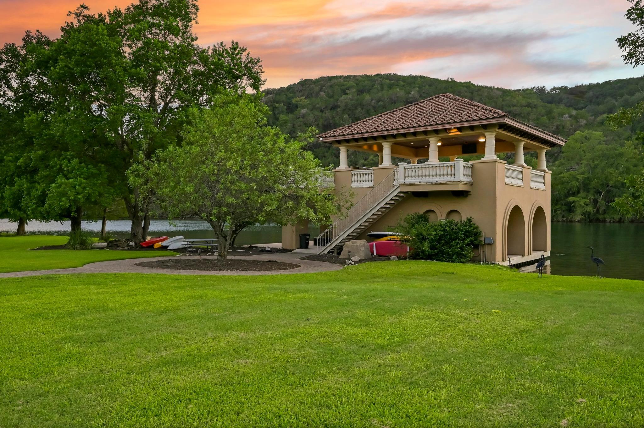 13322 Shore Vista Dr, Austin, TX 78732