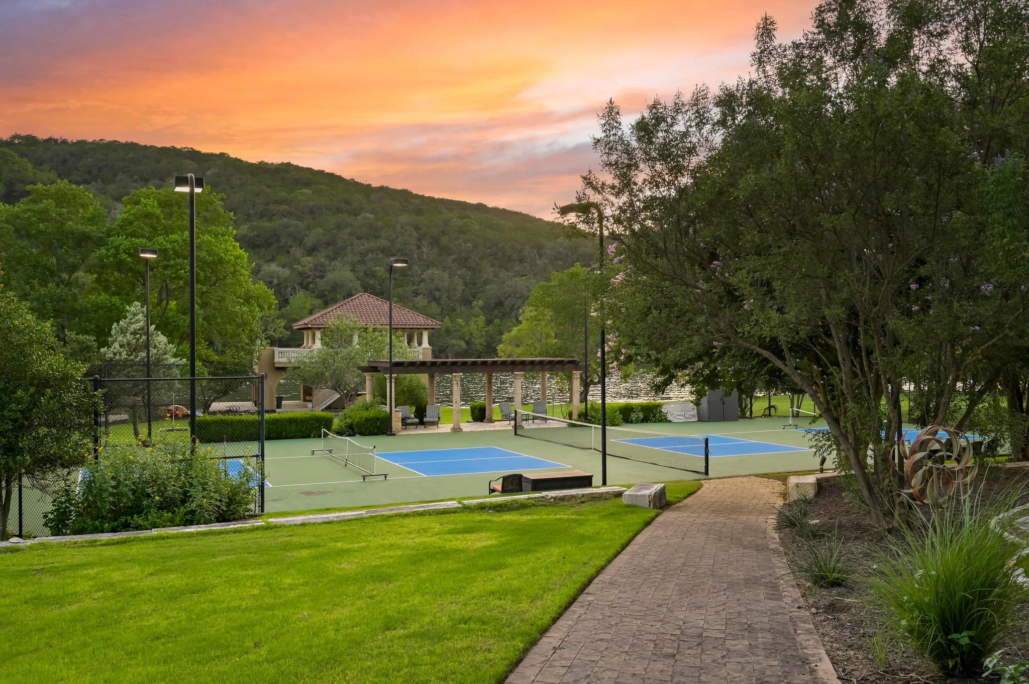 13322 Shore Vista Dr, Austin, TX 78732