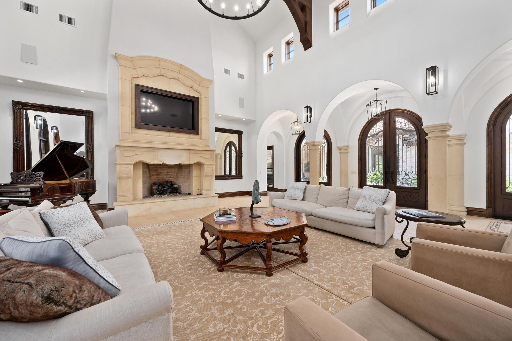 13322 Shore Vista Dr, Austin, TX 78732