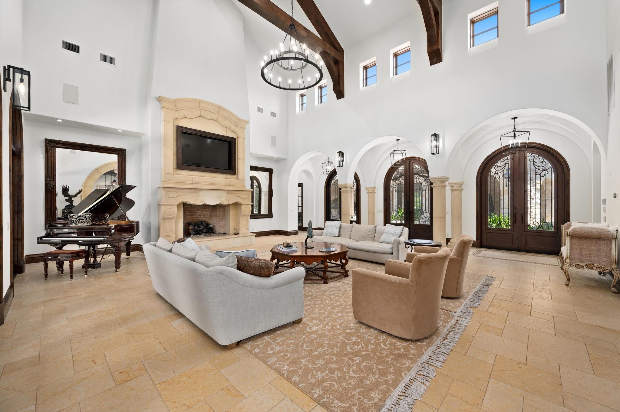 13322 Shore Vista Dr, Austin, TX 78732