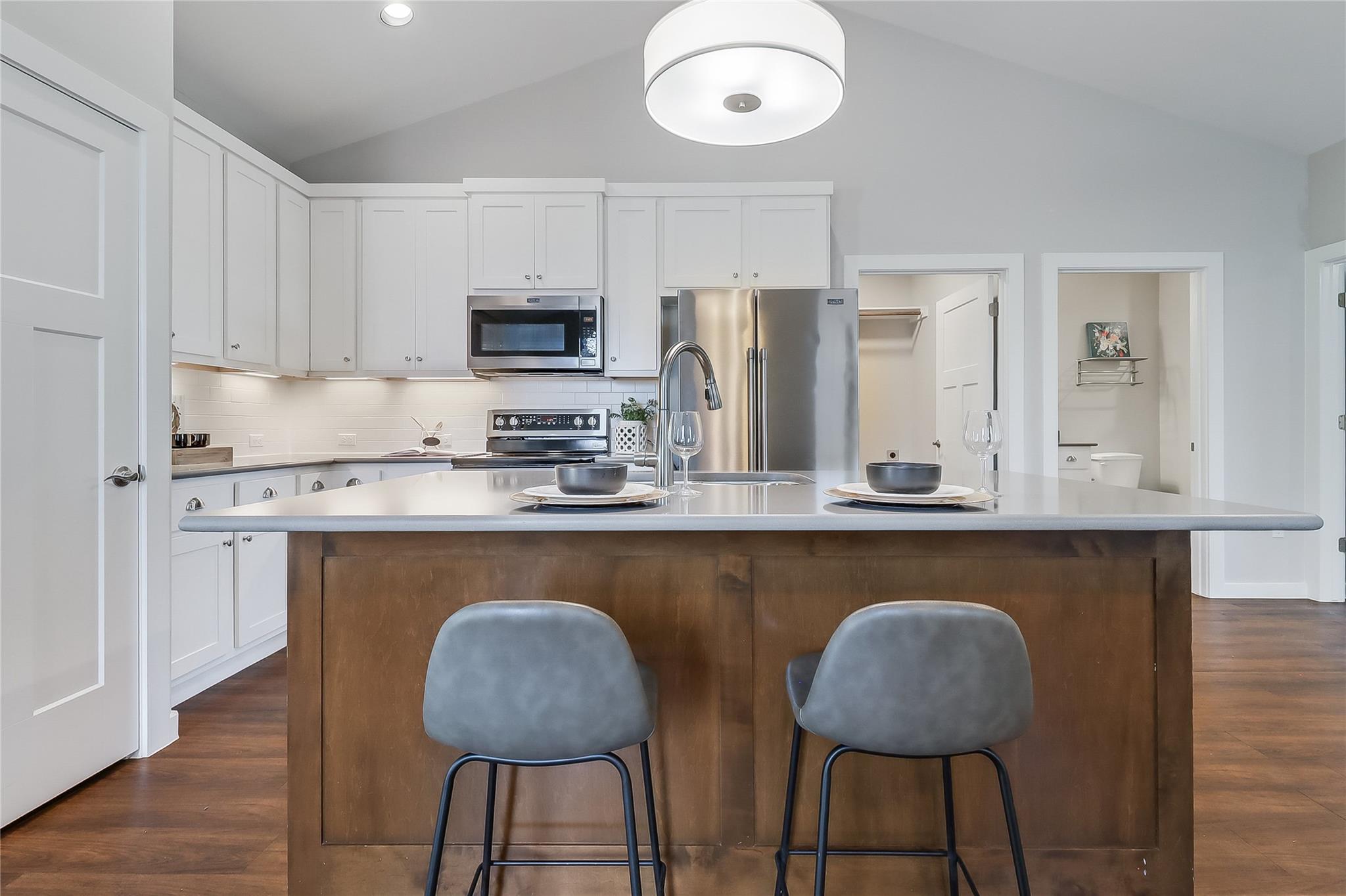 3 Brookmeadow Dr # B, Wimberley, TX 78676