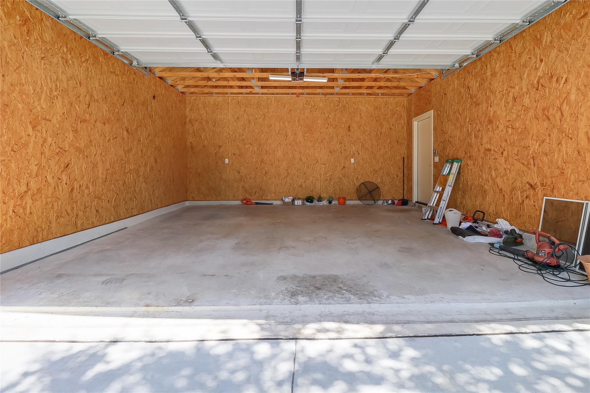 3 Brookmeadow Dr # B, Wimberley, TX 78676