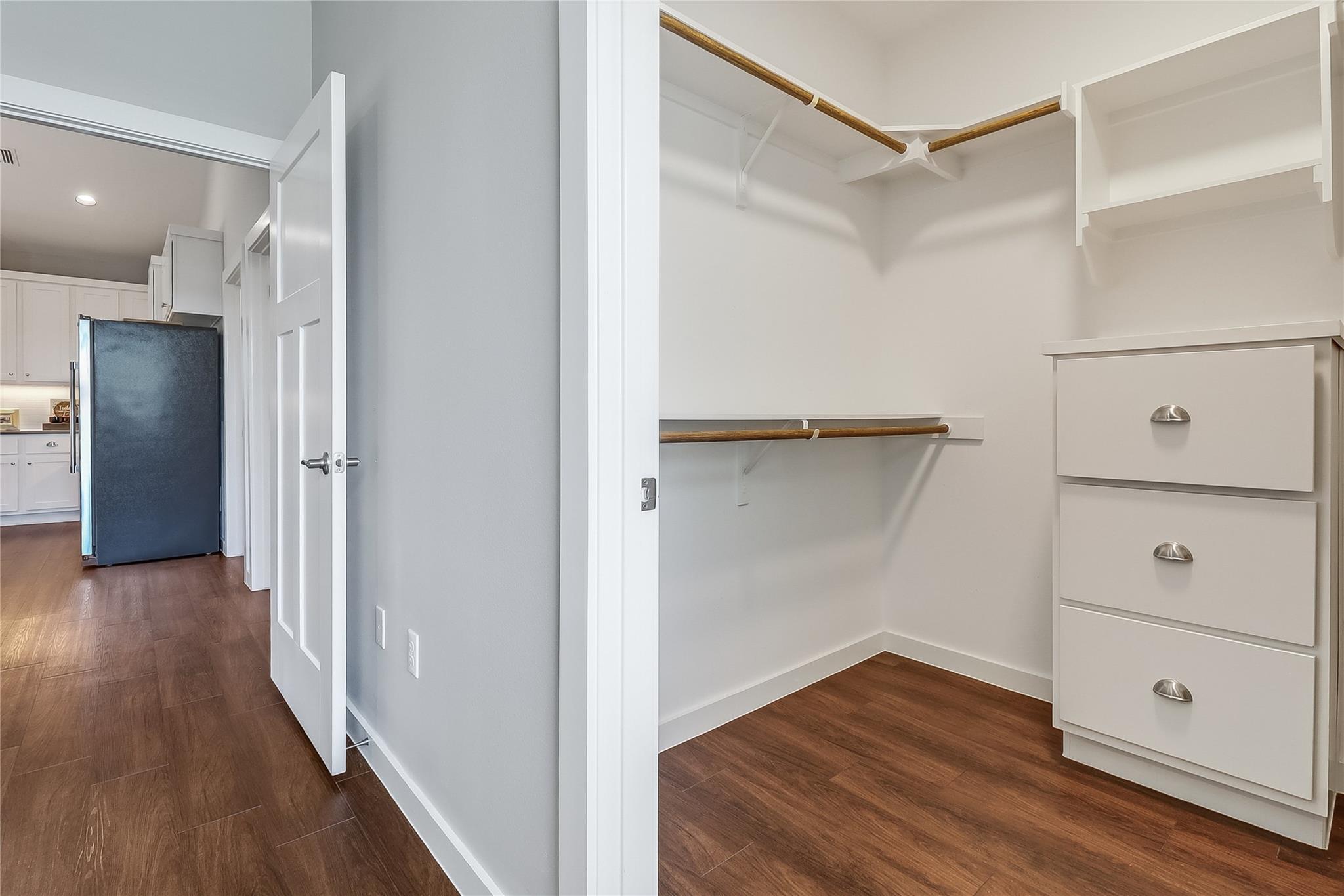 3 Brookmeadow Dr # B, Wimberley, TX 78676