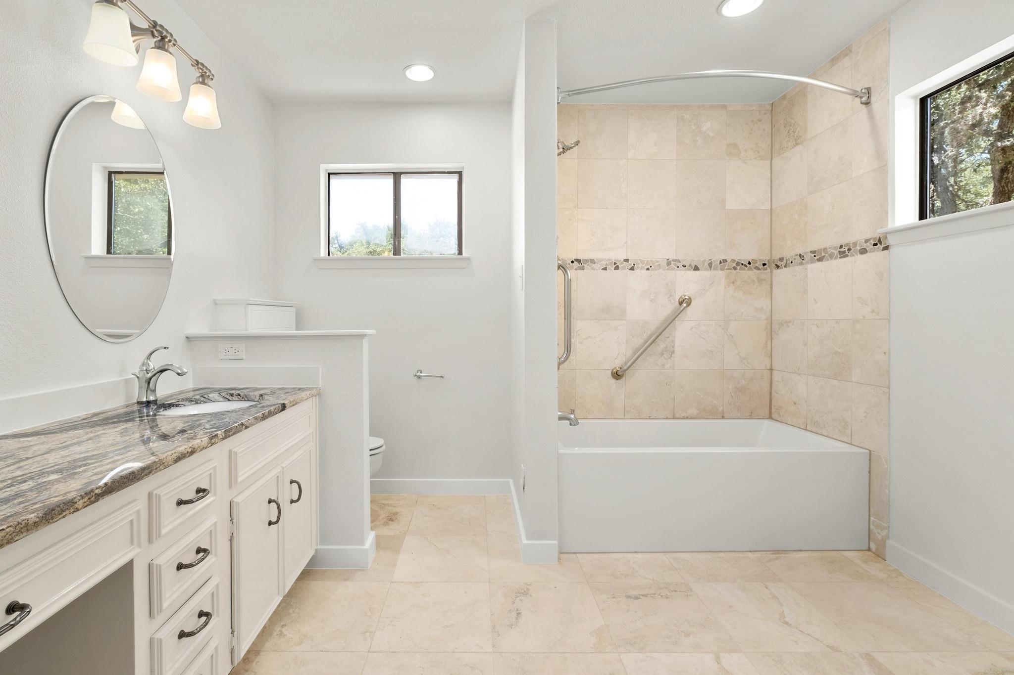 9602 Petite Cove II, Austin, TX 78750