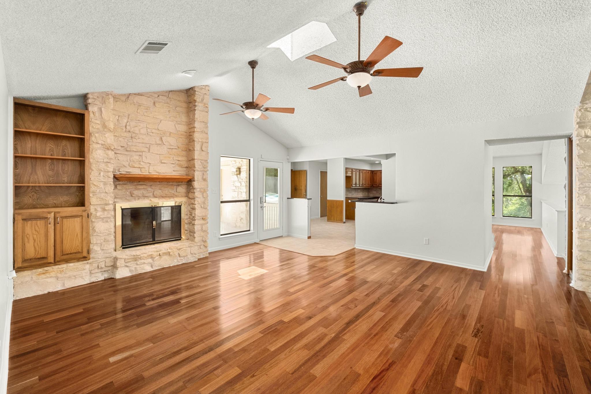 9602 Petite Cove II, Austin, TX 78750
