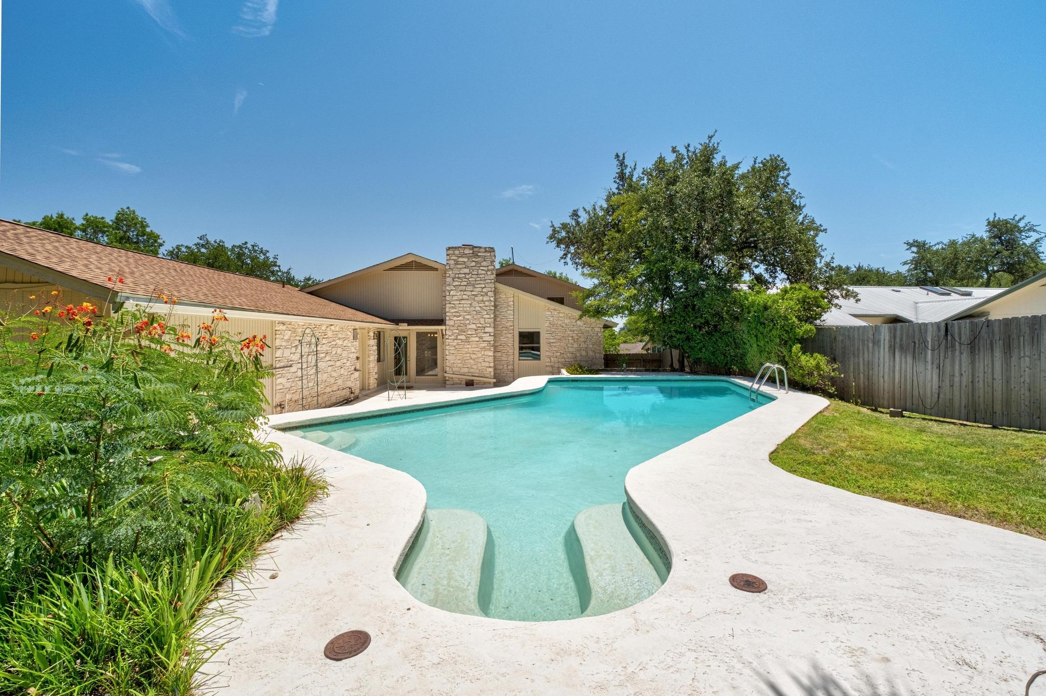 9602 Petite Cove II, Austin, TX 78750