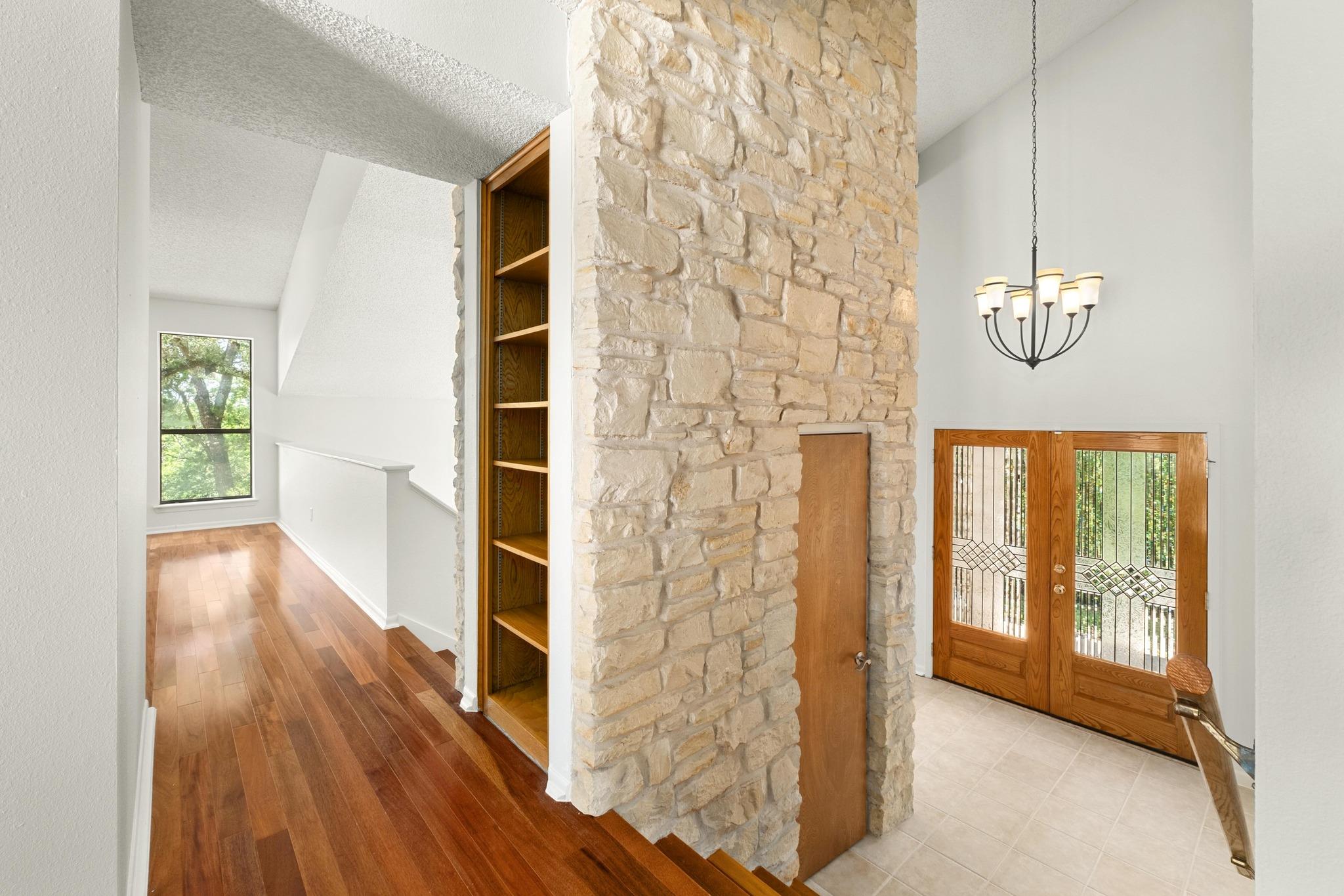 9602 Petite Cove II, Austin, TX 78750