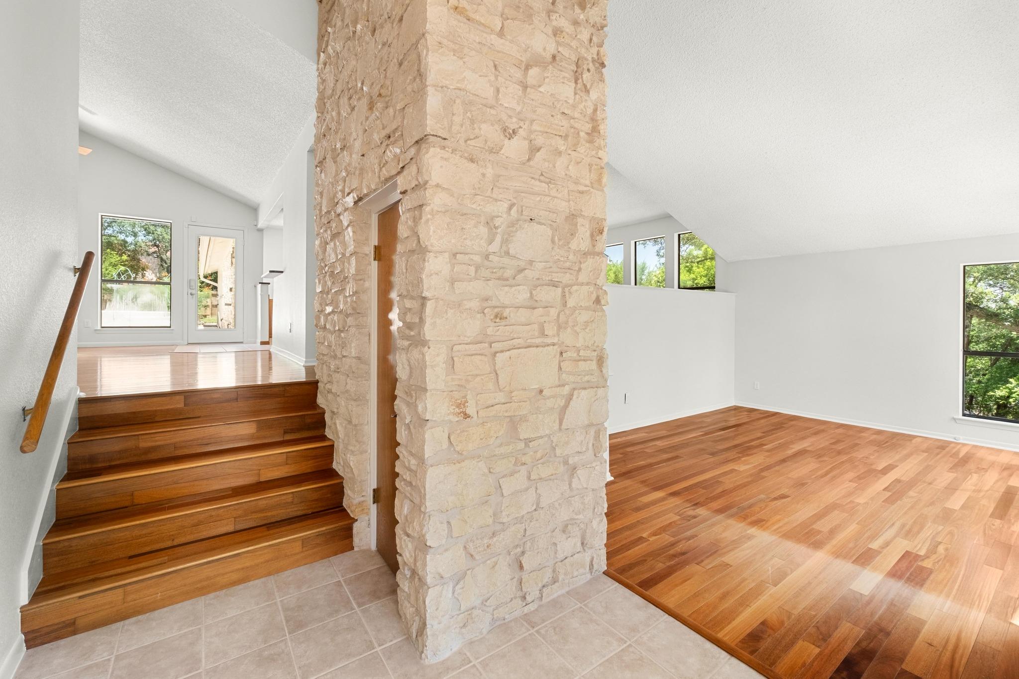 9602 Petite Cove II, Austin, TX 78750