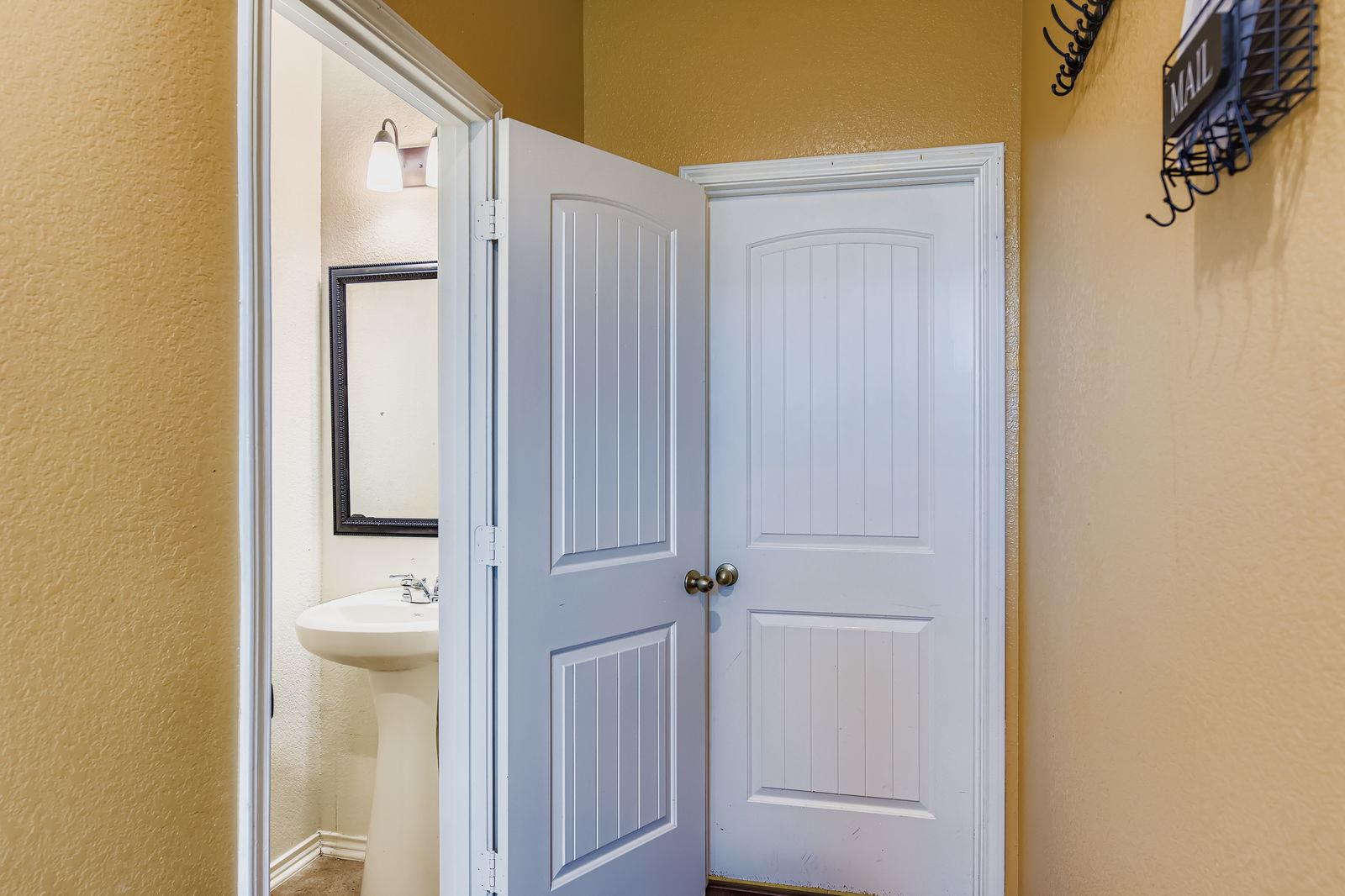 405 Thunder Valley Trl, Georgetown, TX 78626