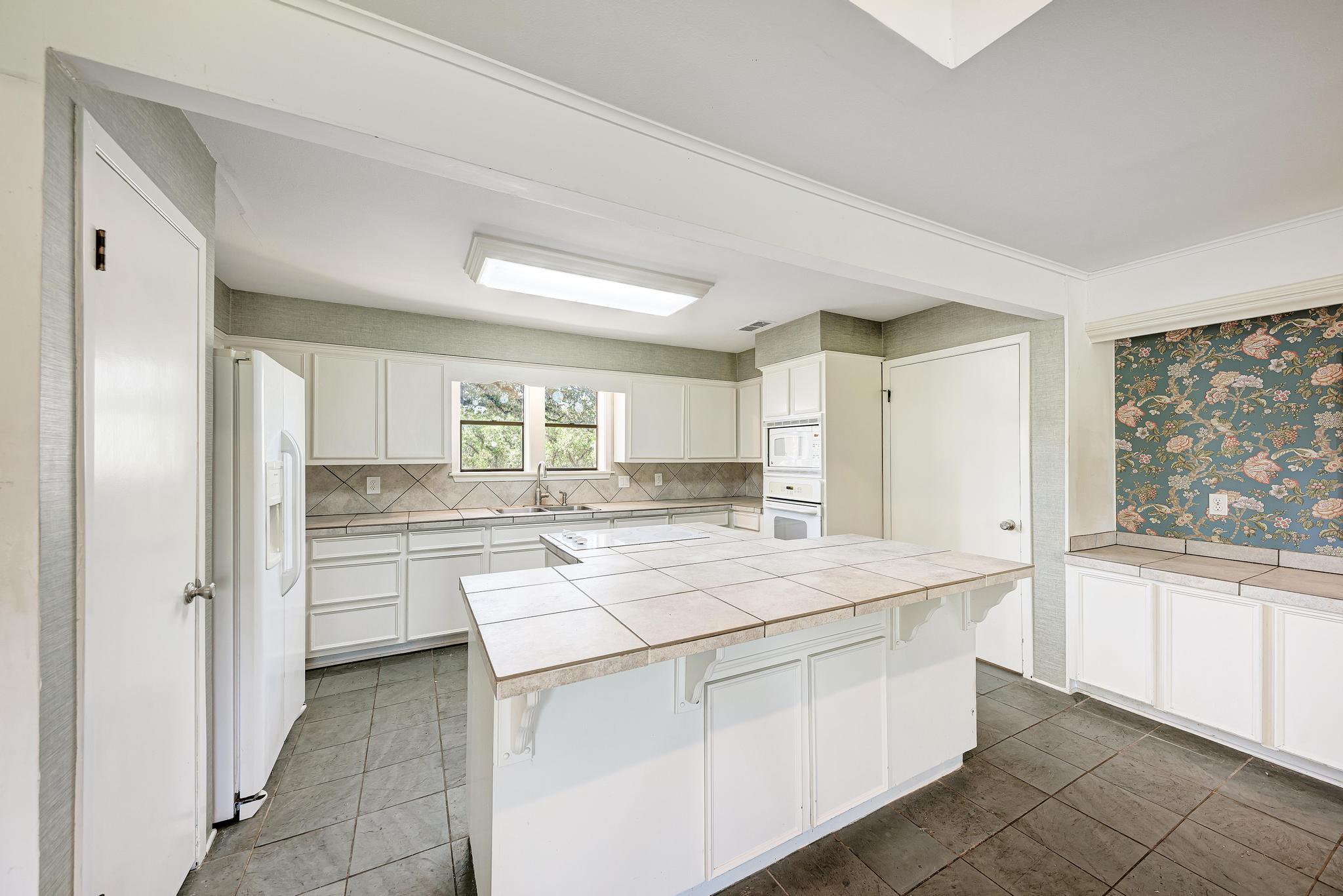 200 Shelton Ranch Rd, Dripping Springs, TX 78620