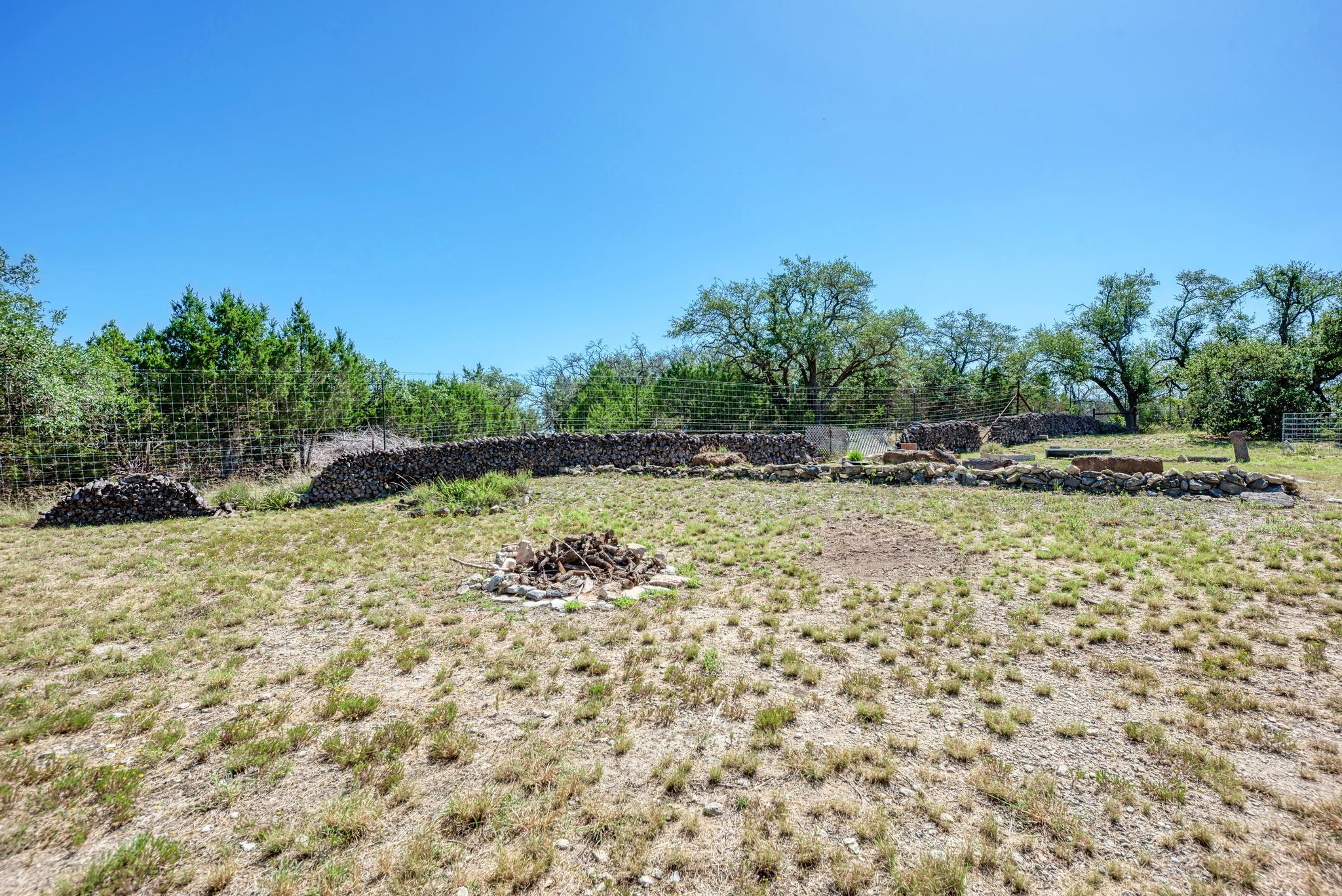 200 Shelton Ranch Rd, Dripping Springs, TX 78620