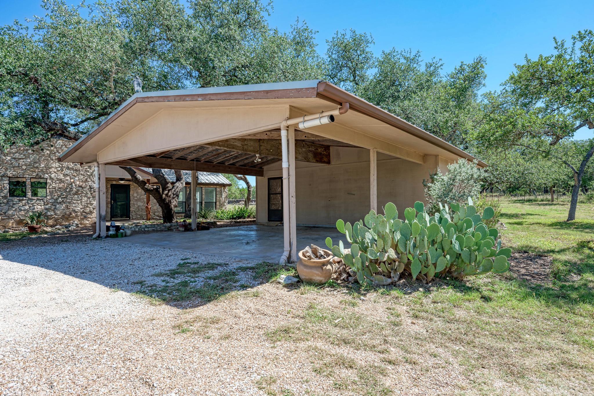 200 Shelton Ranch Rd, Dripping Springs, TX 78620