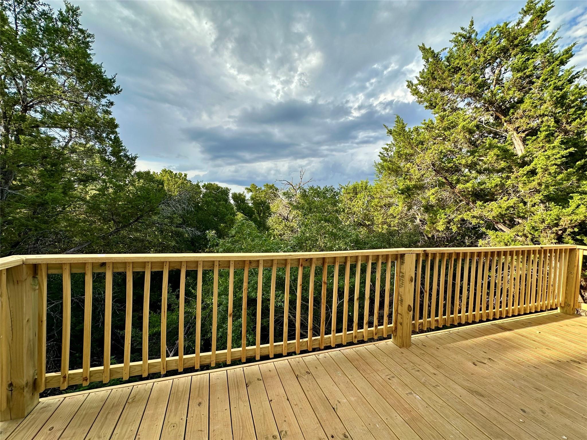 324 Shady Bluff Dr, Wimberley, TX 78676