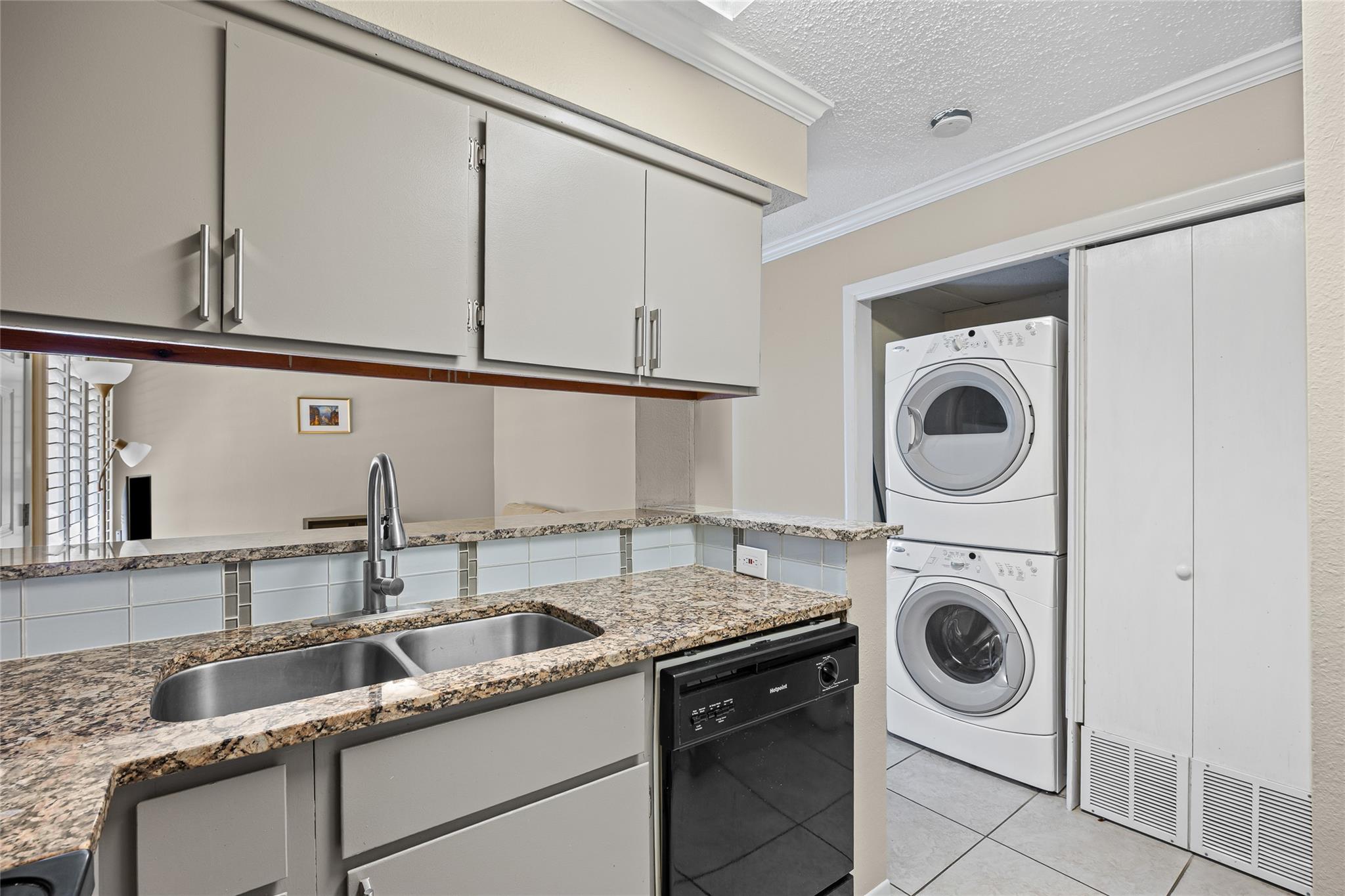 2510 San Gabriel St # 204, Austin, TX 78705