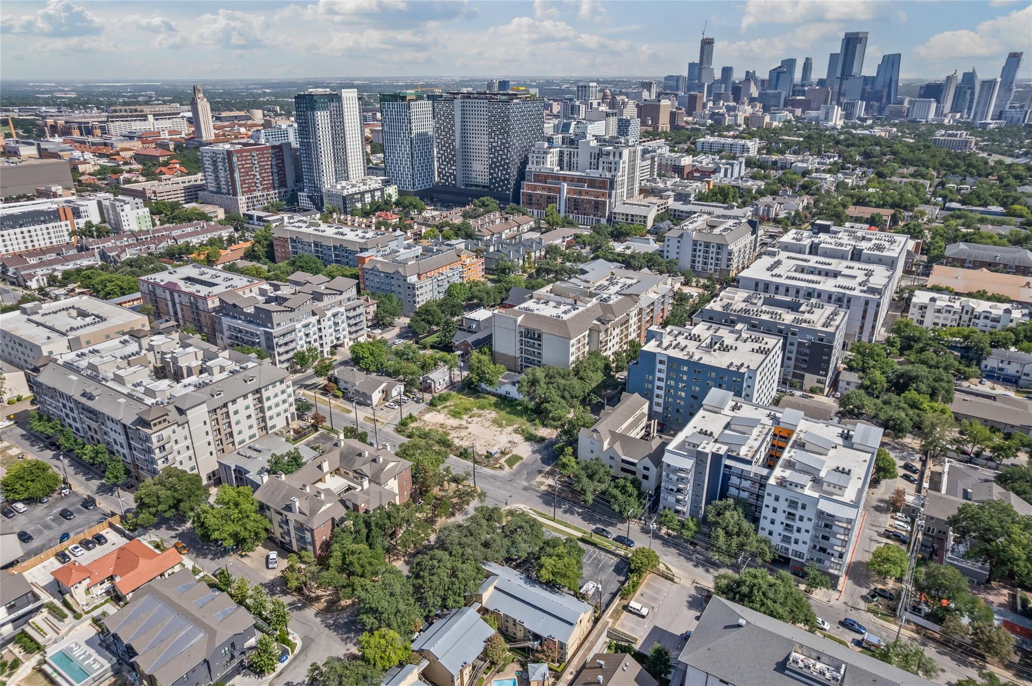 2510 San Gabriel St # 204, Austin, TX 78705