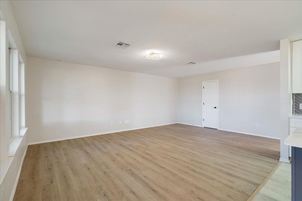 13108 Dearbonne Dr, Del Valle, TX 78617