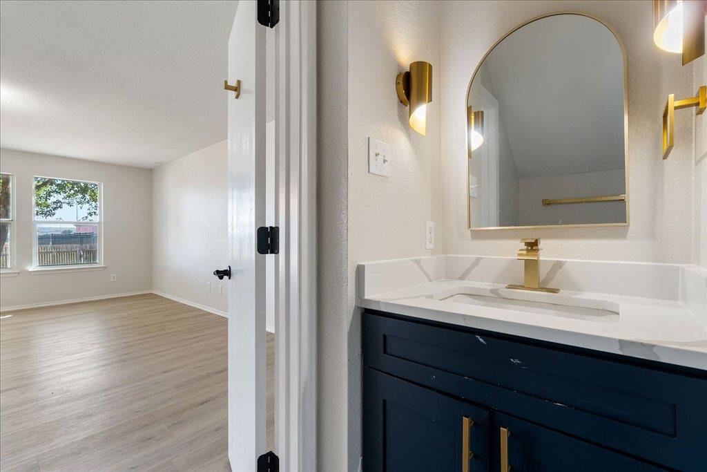 13108 Dearbonne Dr, Del Valle, TX 78617