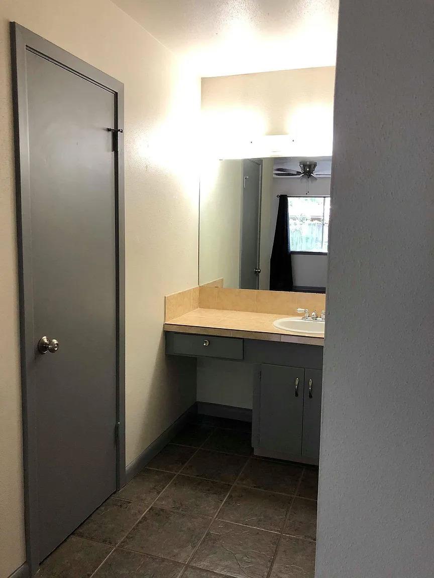 2105 Wordsworth Dr, Austin, TX 78704