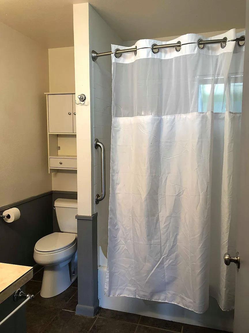 2105 Wordsworth Dr, Austin, TX 78704