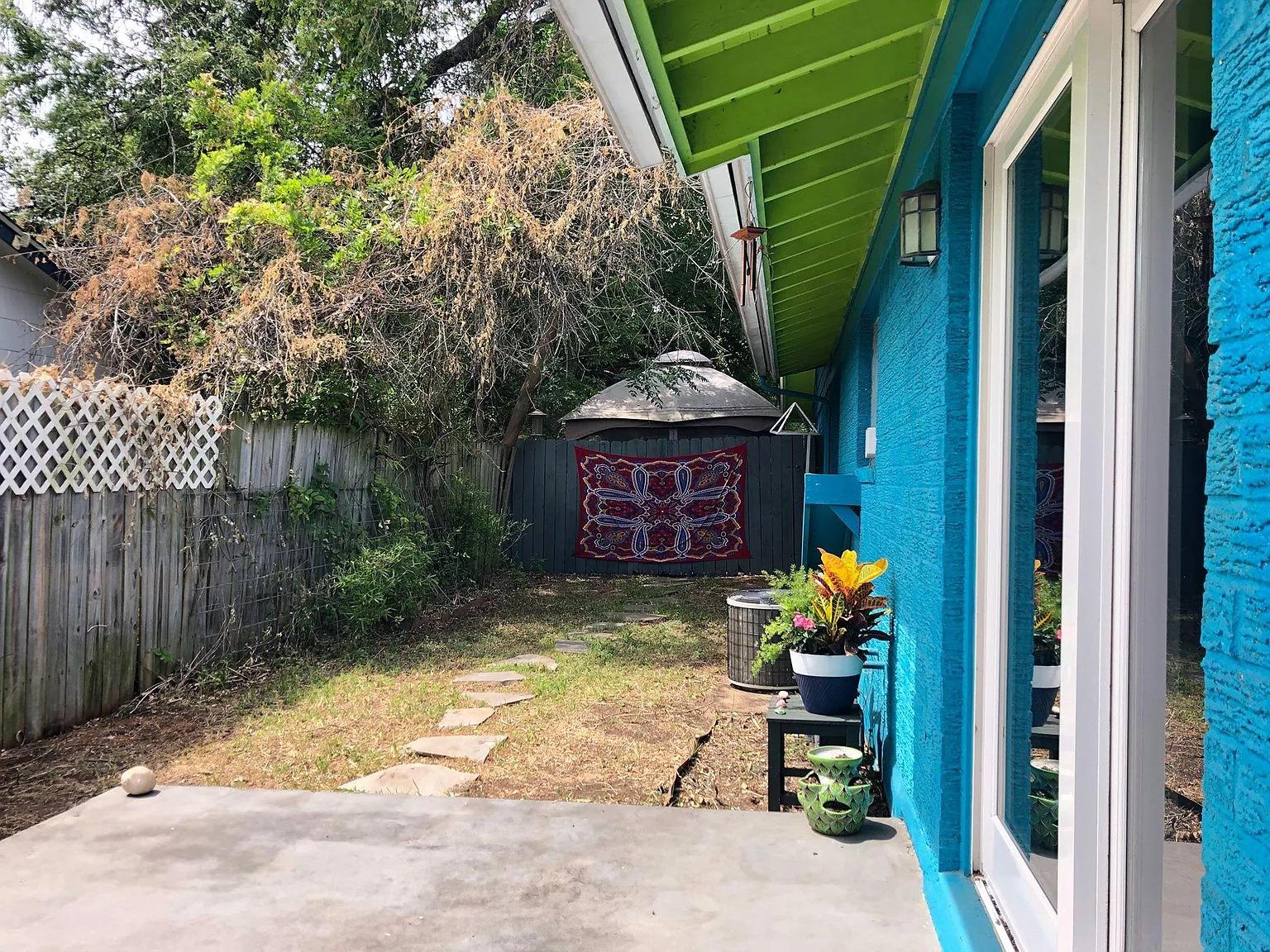 2105 Wordsworth Dr, Austin, TX 78704