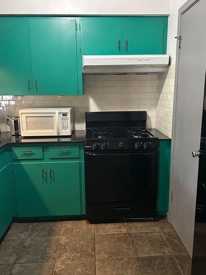 2105 Wordsworth Dr, Austin, TX 78704