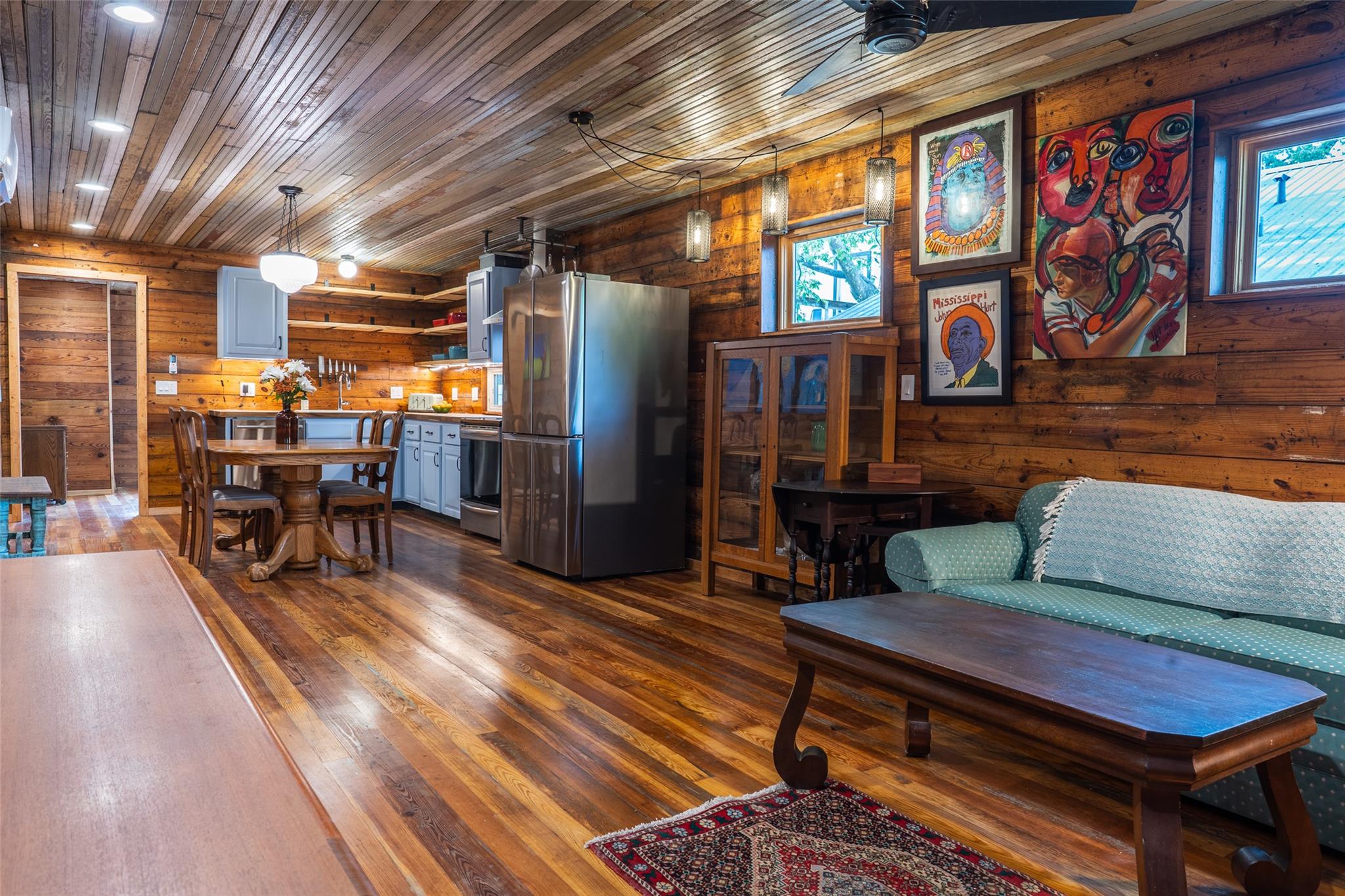 1148 Gunter St # A & B, Austin, TX 78721